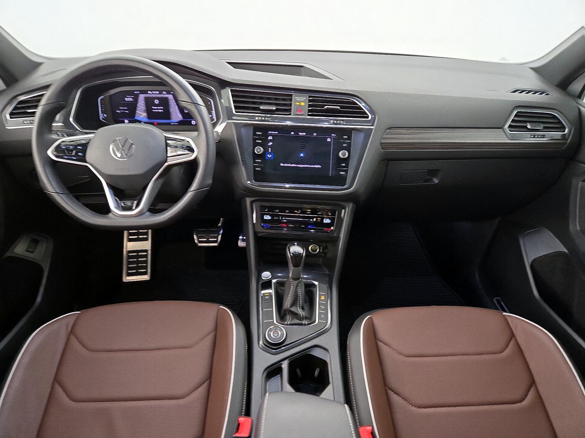 Thumbnail: 2022 Volkswagen Tiguan - 9