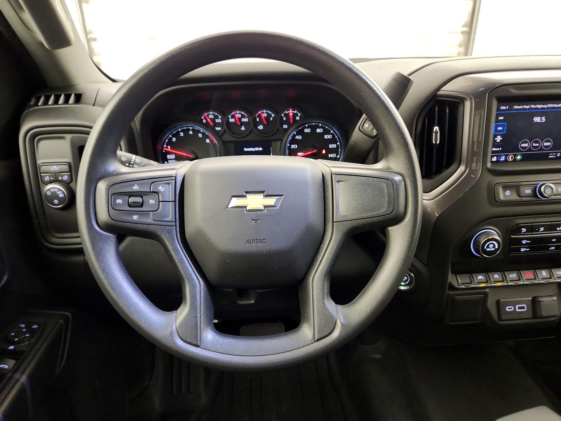 Thumbnail: 2025 Chevrolet Silverado 1500 - 10