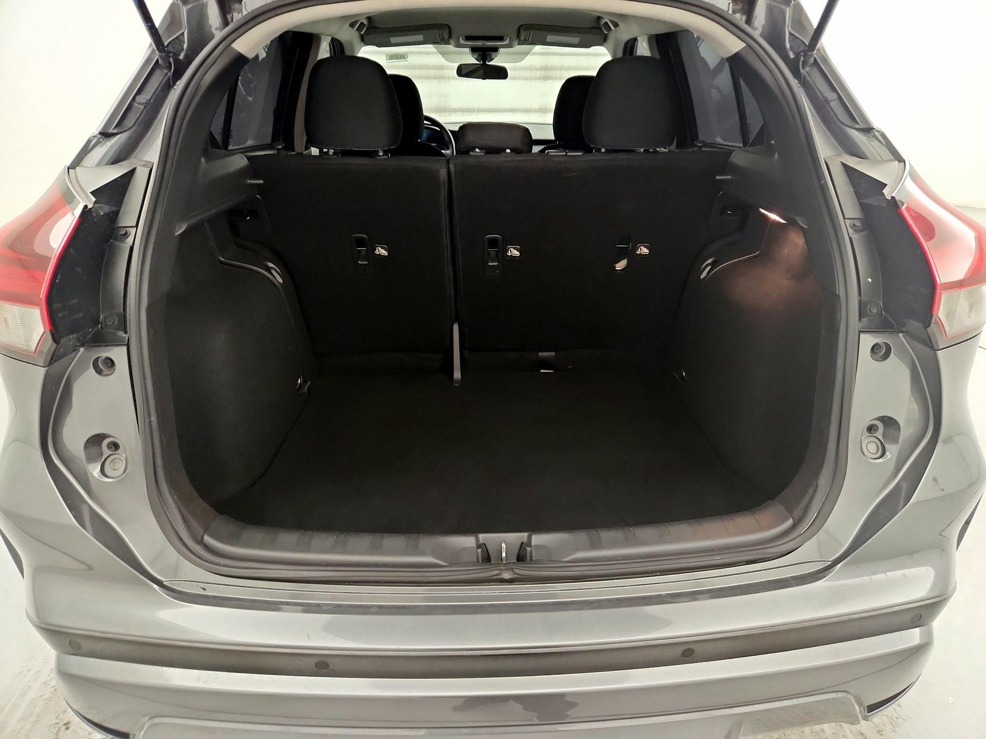 Thumbnail: 2021 Nissan Kicks - 20