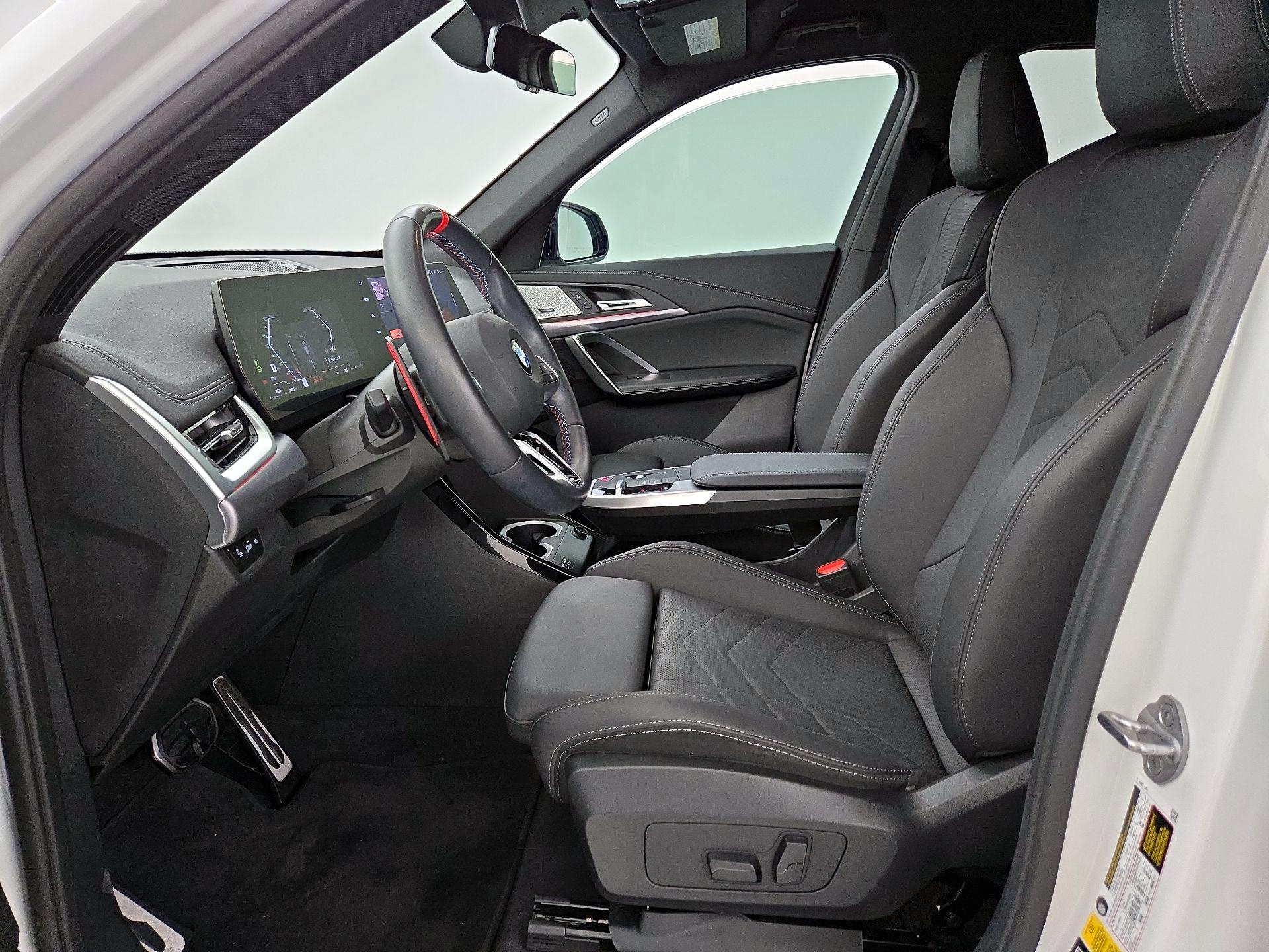 Thumbnail: 2024 BMW X1 - 11