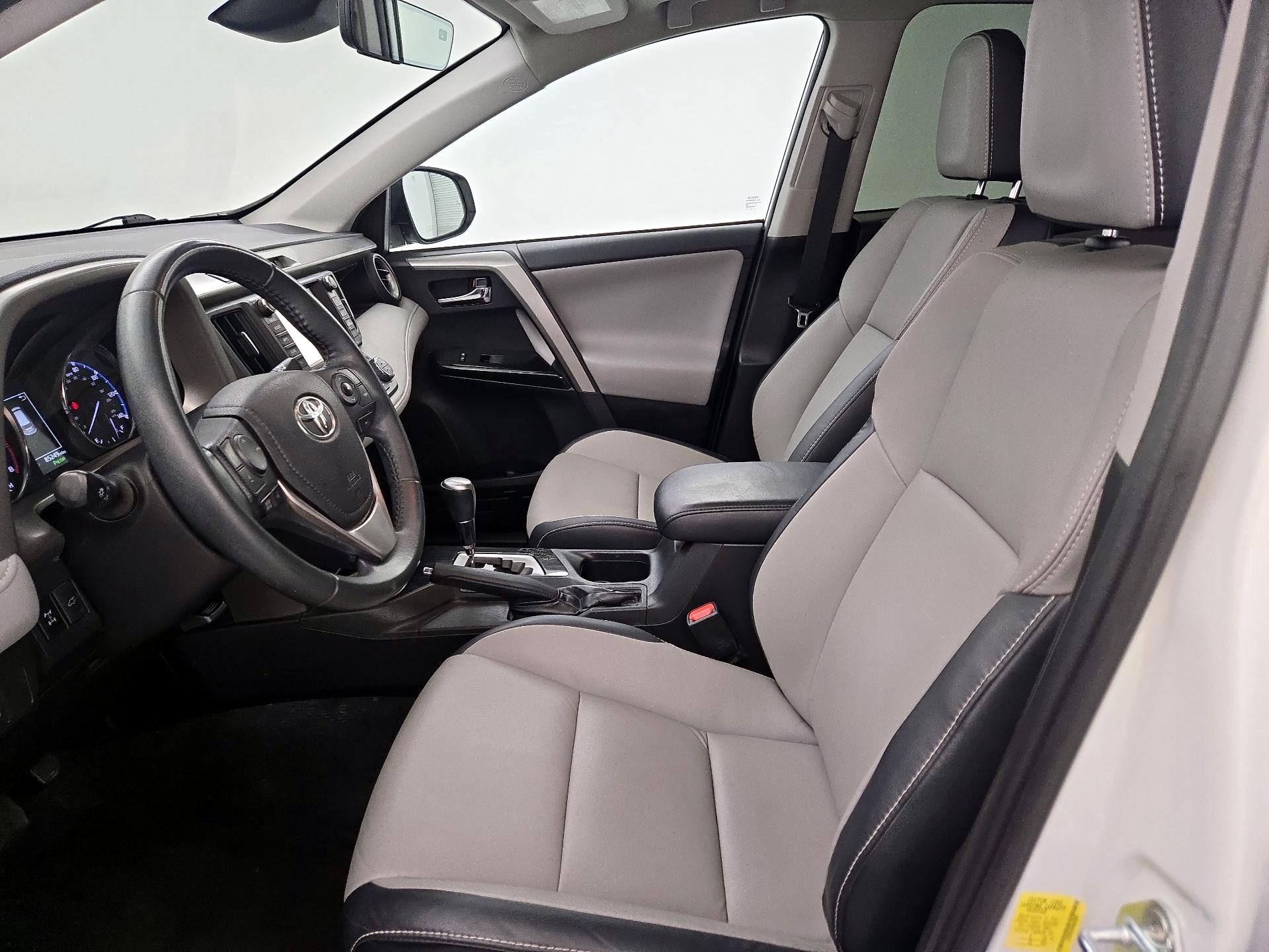 Thumbnail: 2017 Toyota RAV4 - 11