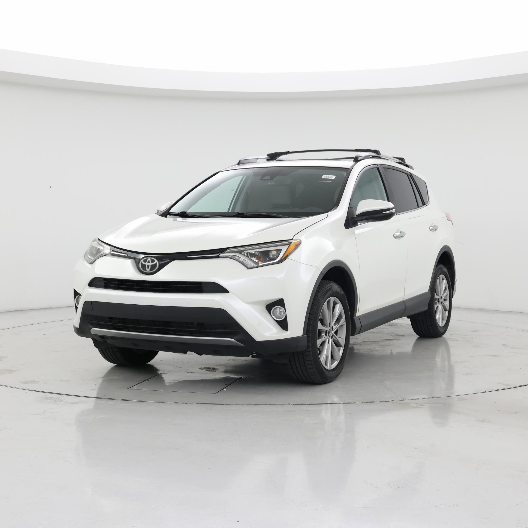 Thumbnail: 2017 Toyota RAV4 - 4