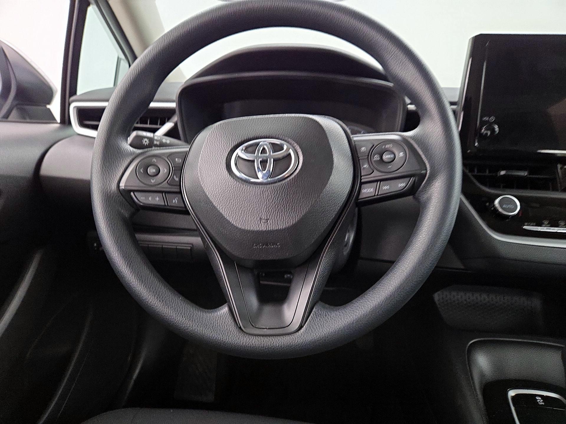 Thumbnail: 2025 Toyota Corolla - 10