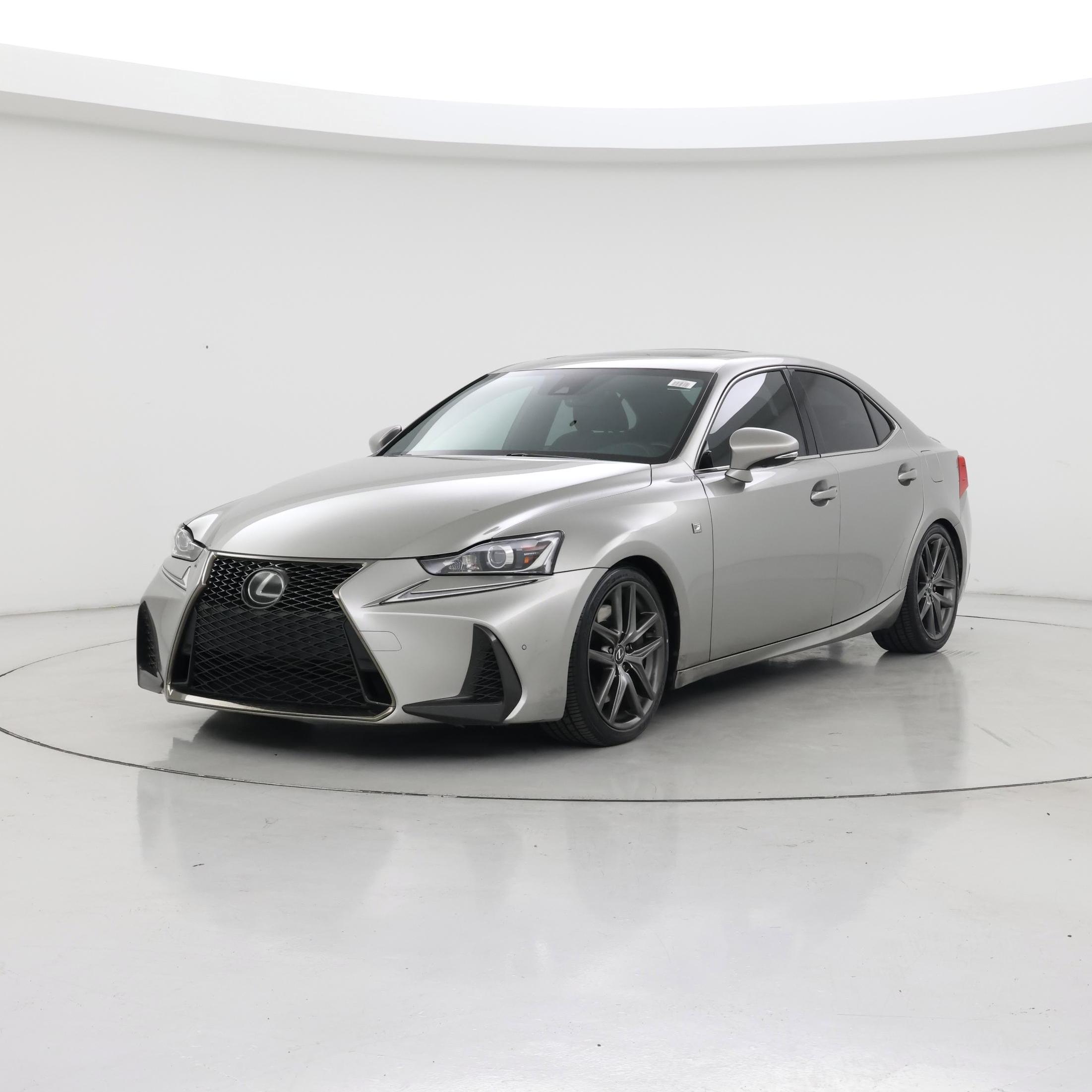 Thumbnail: 2019 Lexus IS - 4