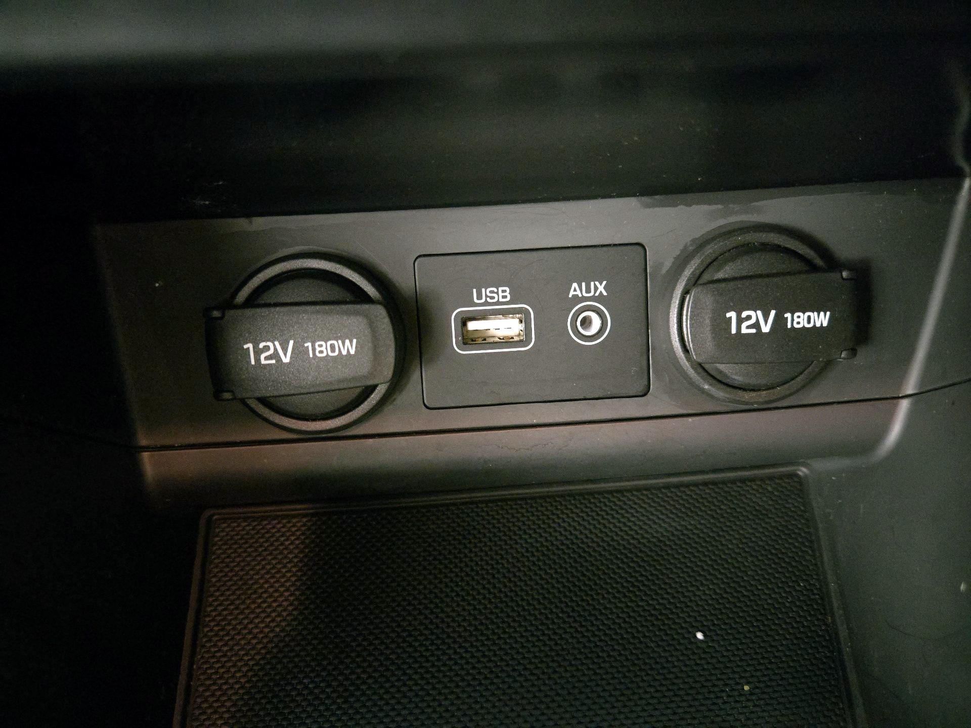 Thumbnail: 2016 Hyundai Sonata - 18