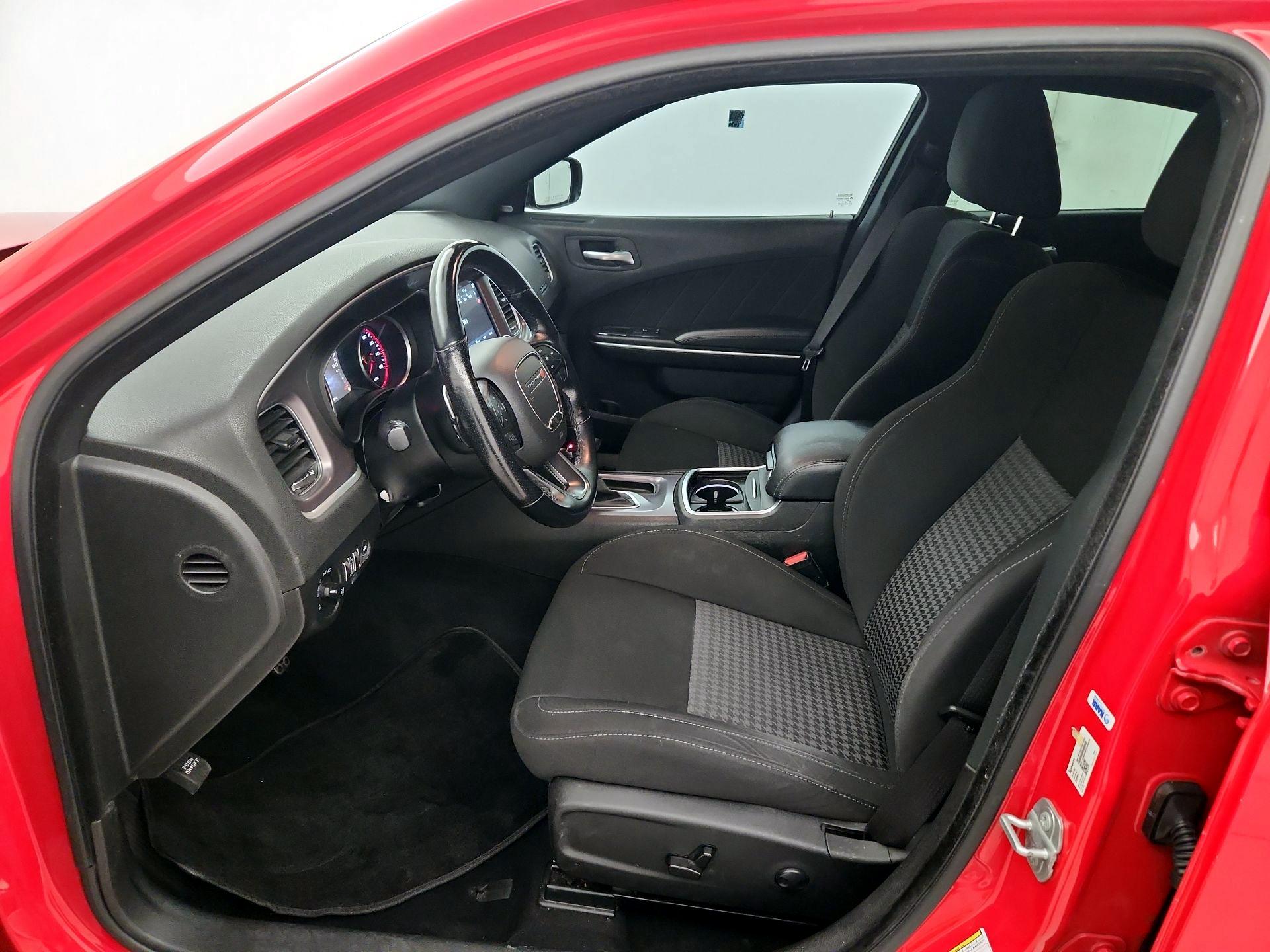 Thumbnail: 2022 Dodge Charger - 11