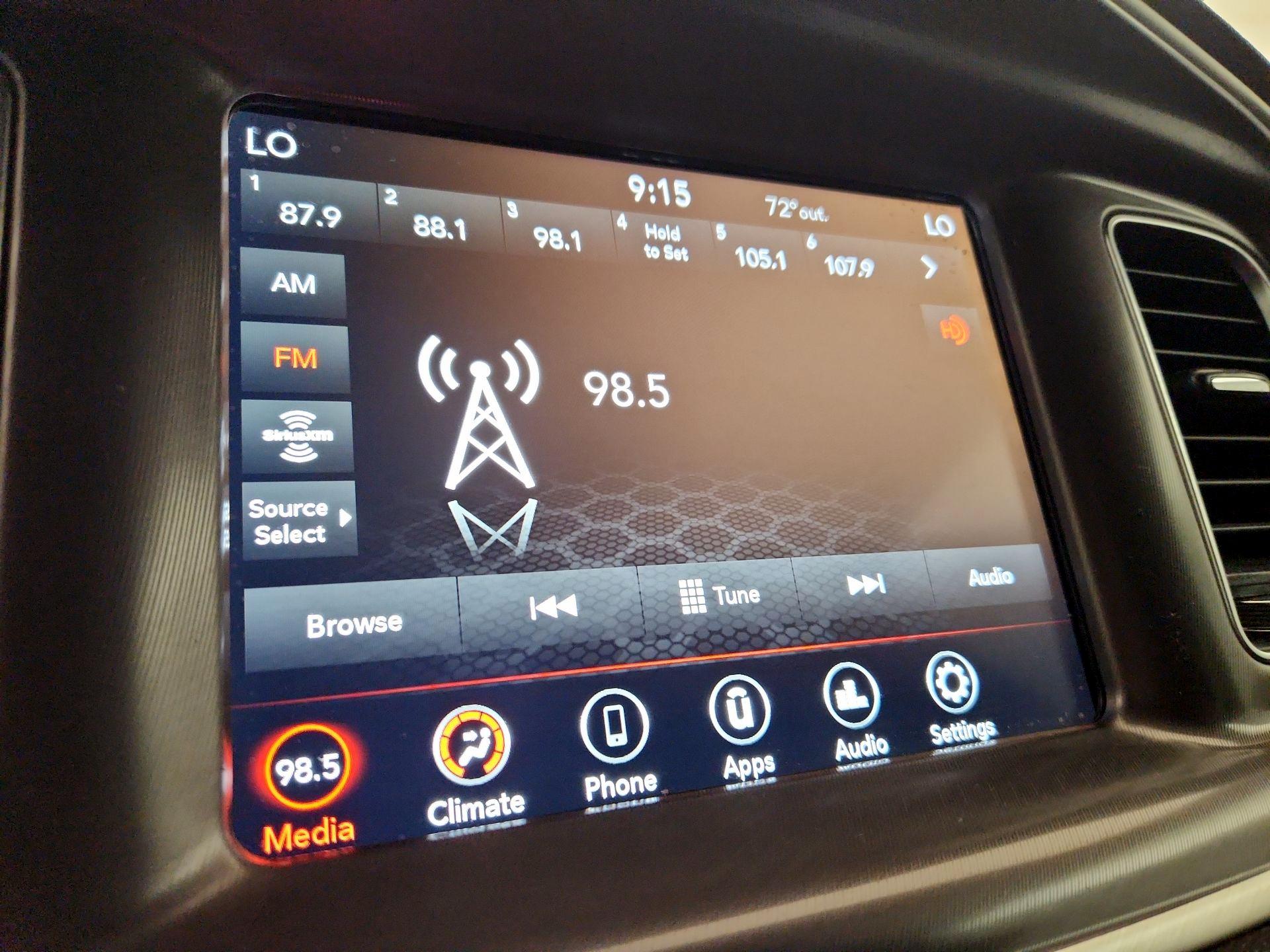 Thumbnail: 2022 Dodge Charger - 15