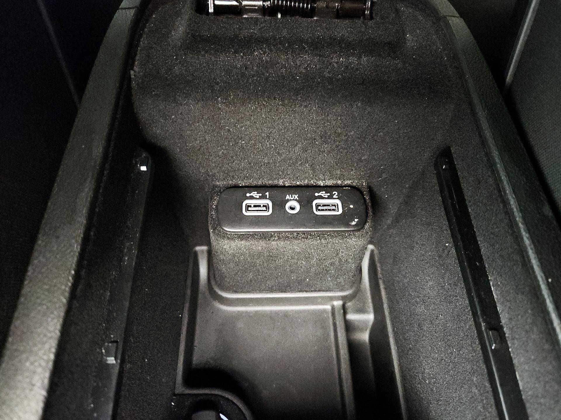 Thumbnail: 2022 Dodge Charger - 18