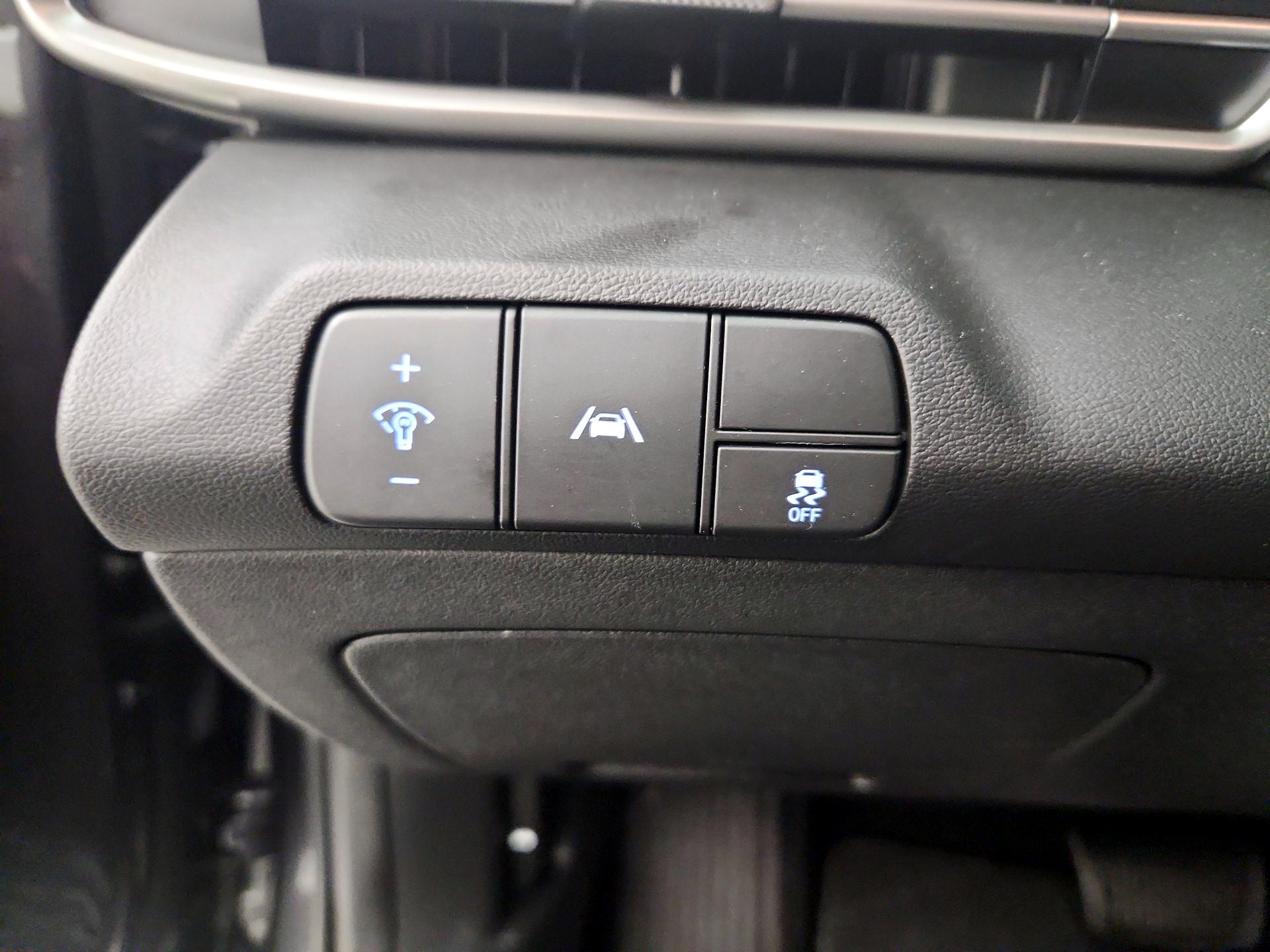 Thumbnail: 2023 Hyundai Elantra - 13