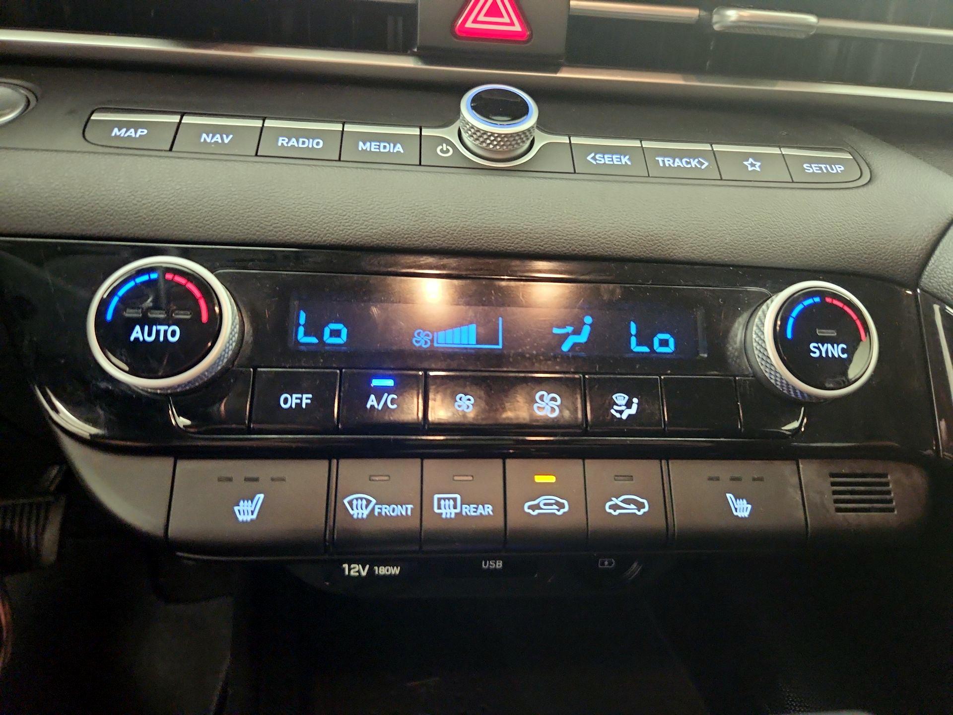 Thumbnail: 2023 Hyundai Elantra - 16