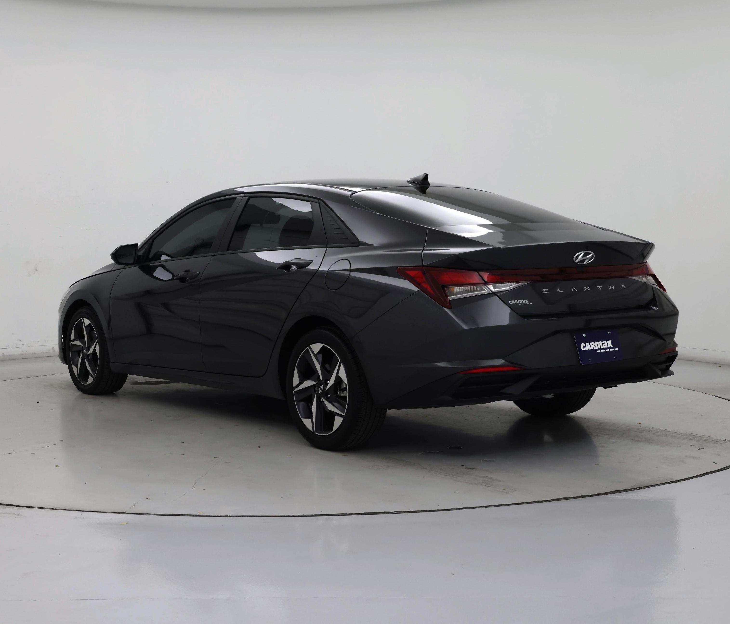 Thumbnail: 2023 Hyundai Elantra - 2