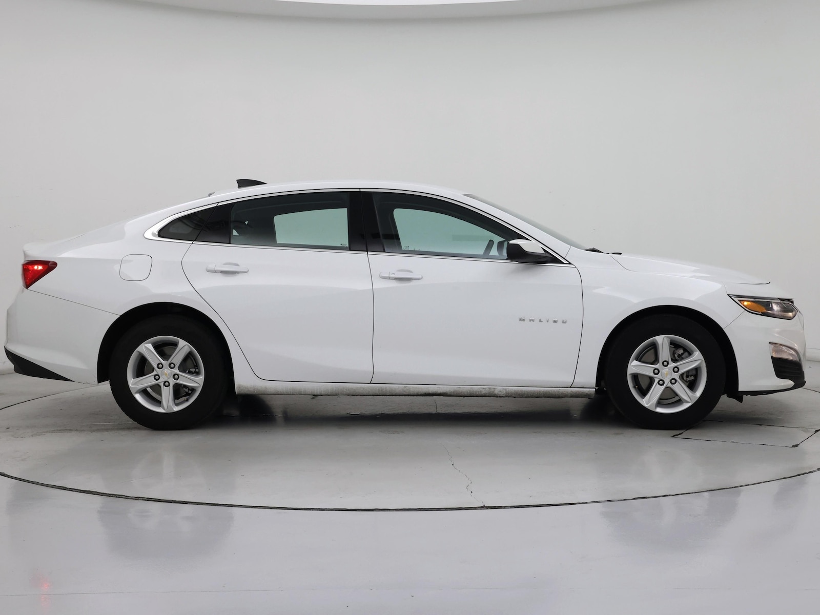 2024 Chevrolet Malibu 1LS - Photo 8