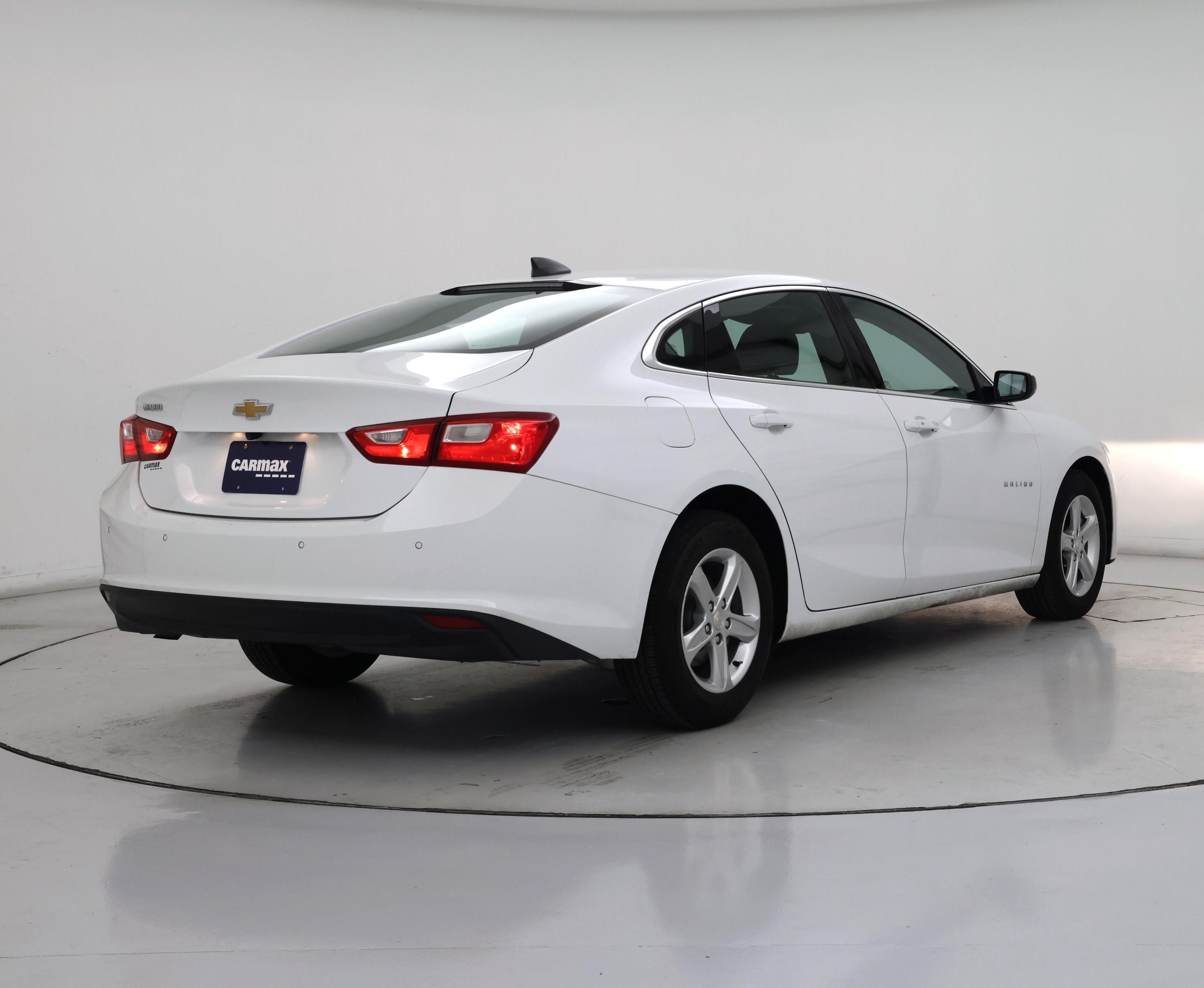 Thumbnail: 2024 Chevrolet Malibu - 8
