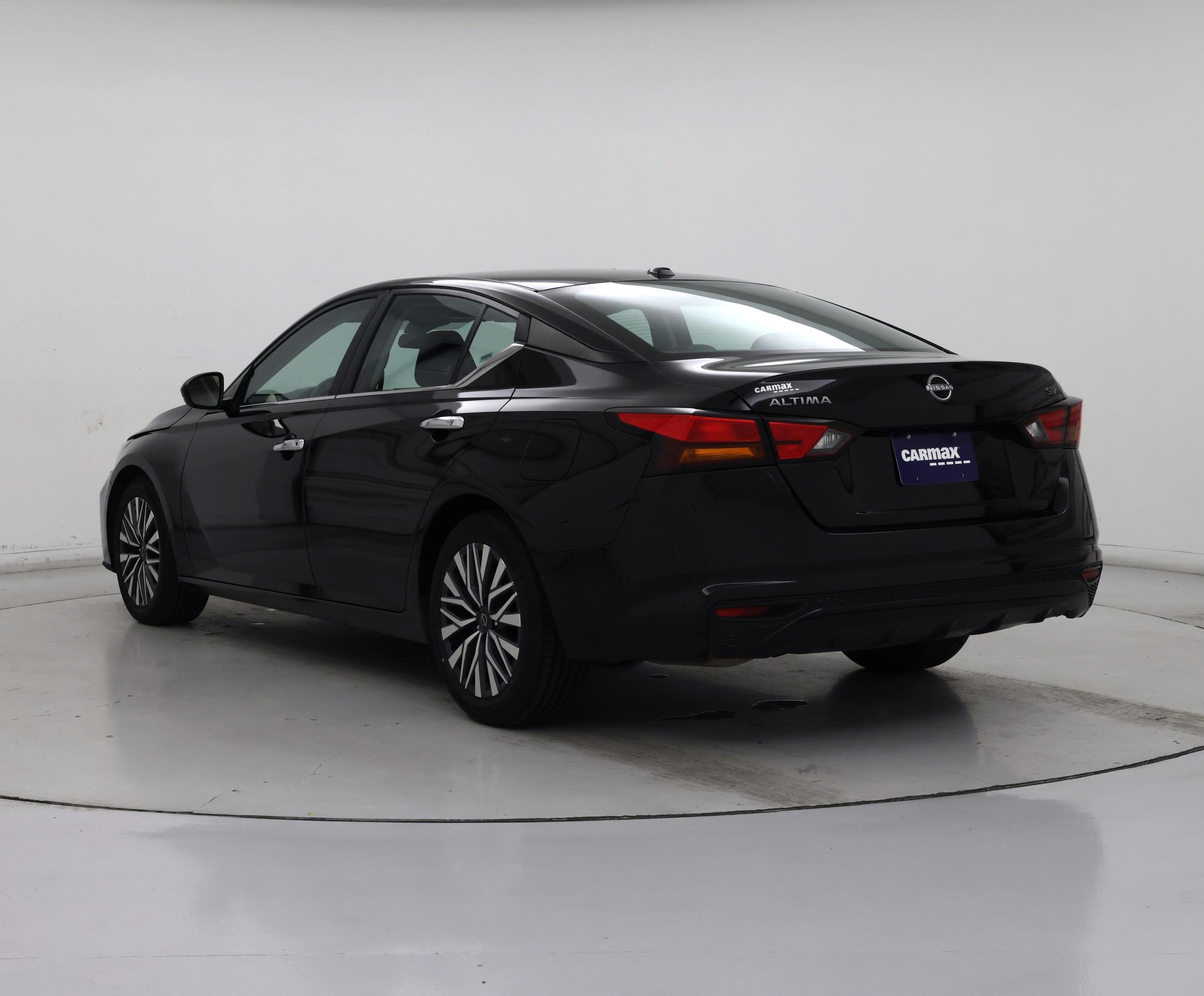 Thumbnail: 2024 Nissan Altima - 2