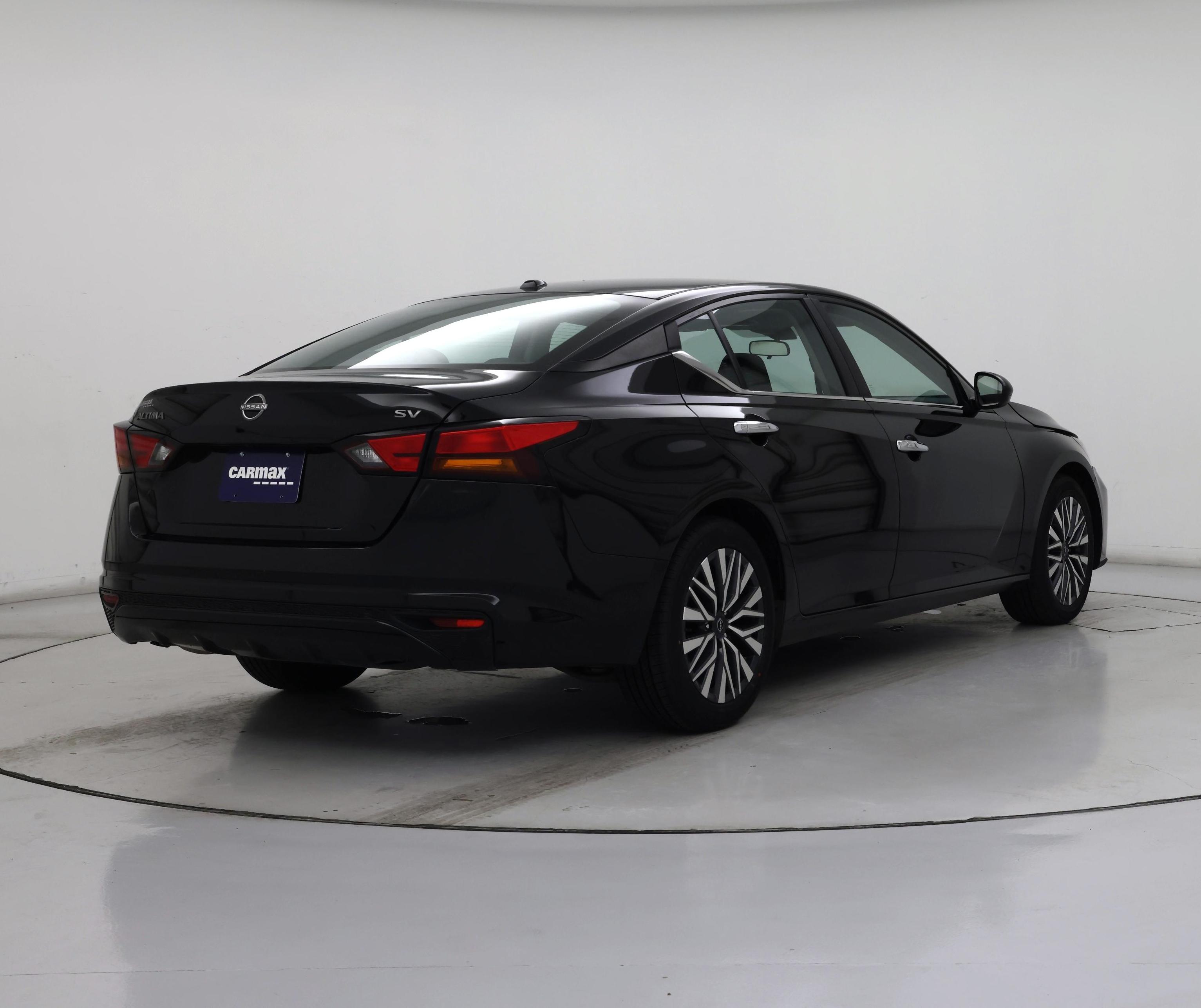 Thumbnail: 2024 Nissan Altima - 8