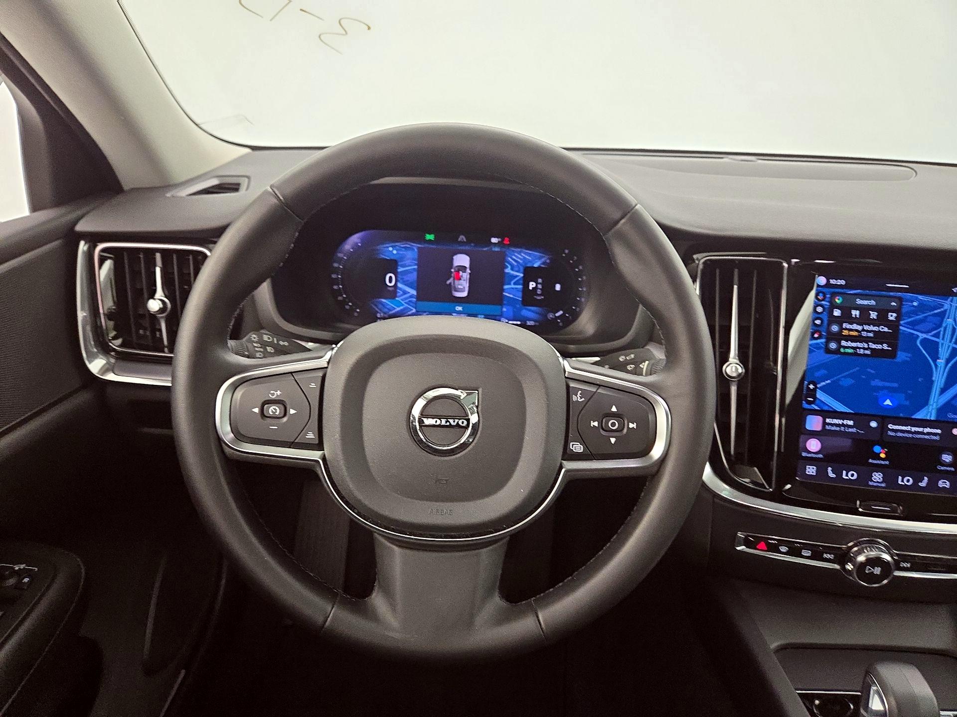 Thumbnail: 2024 Volvo S60 - 10