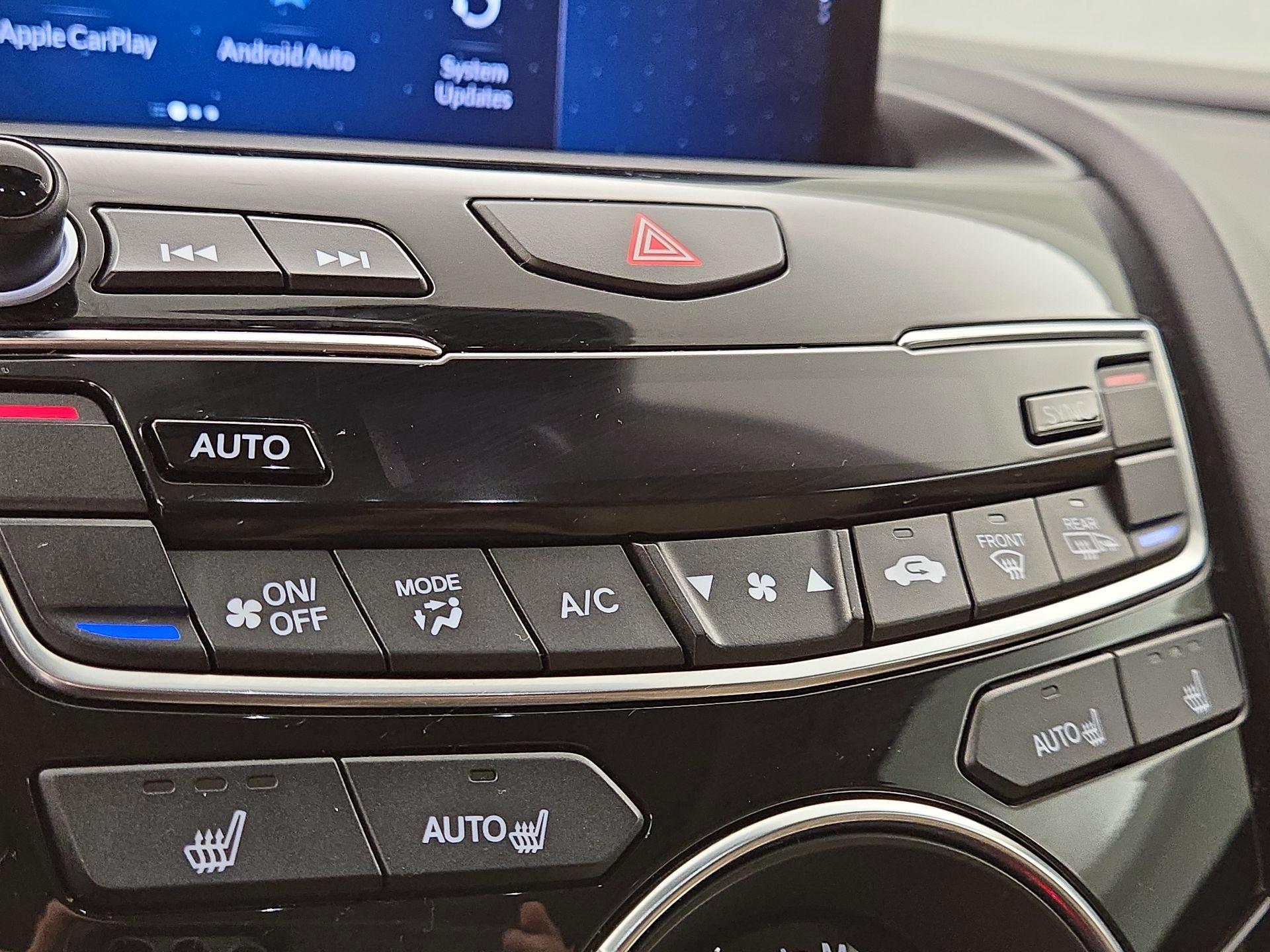 Thumbnail: 2021 Acura RDX - 17