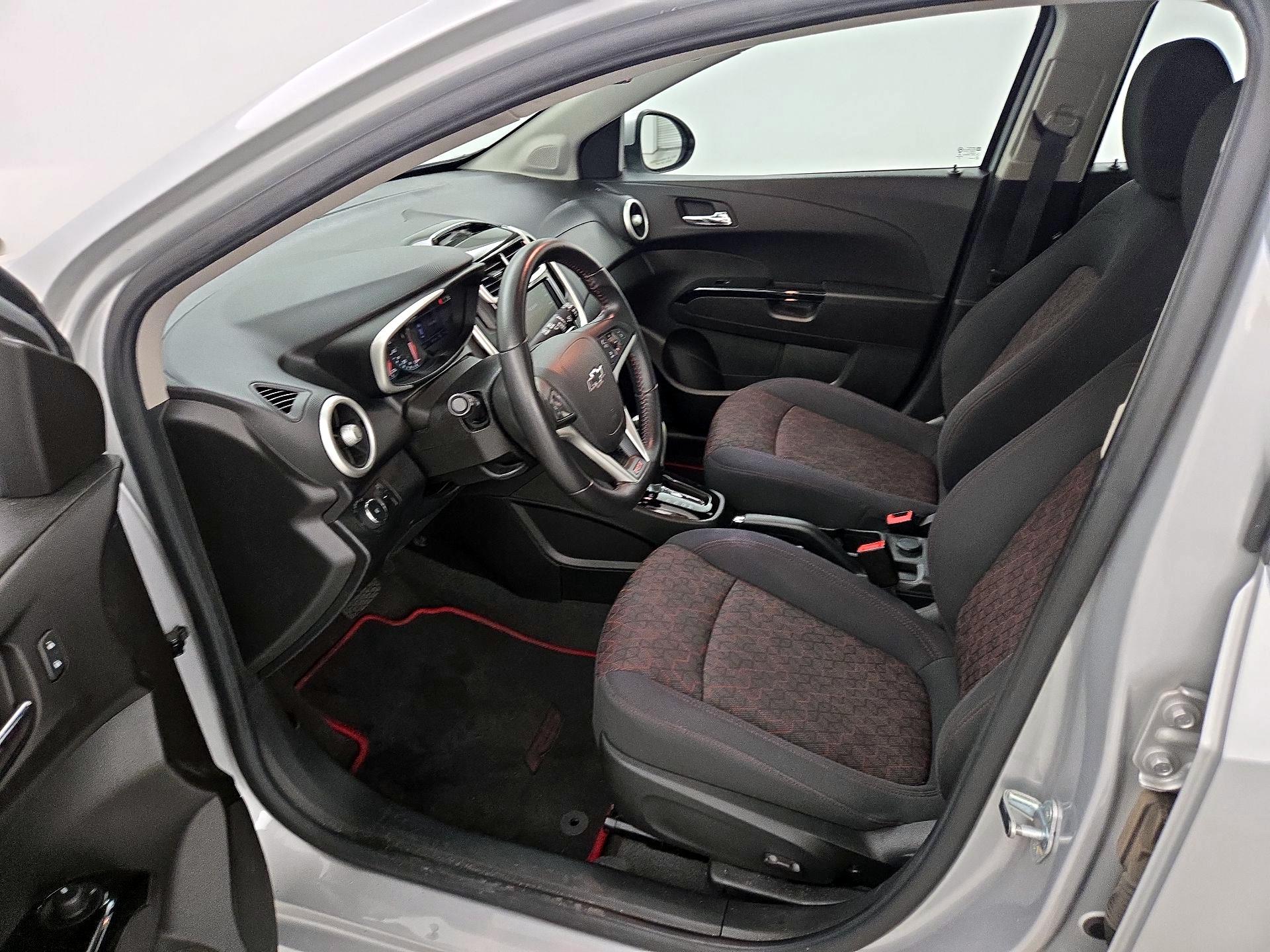 Thumbnail: 2020 Chevrolet Sonic - 11