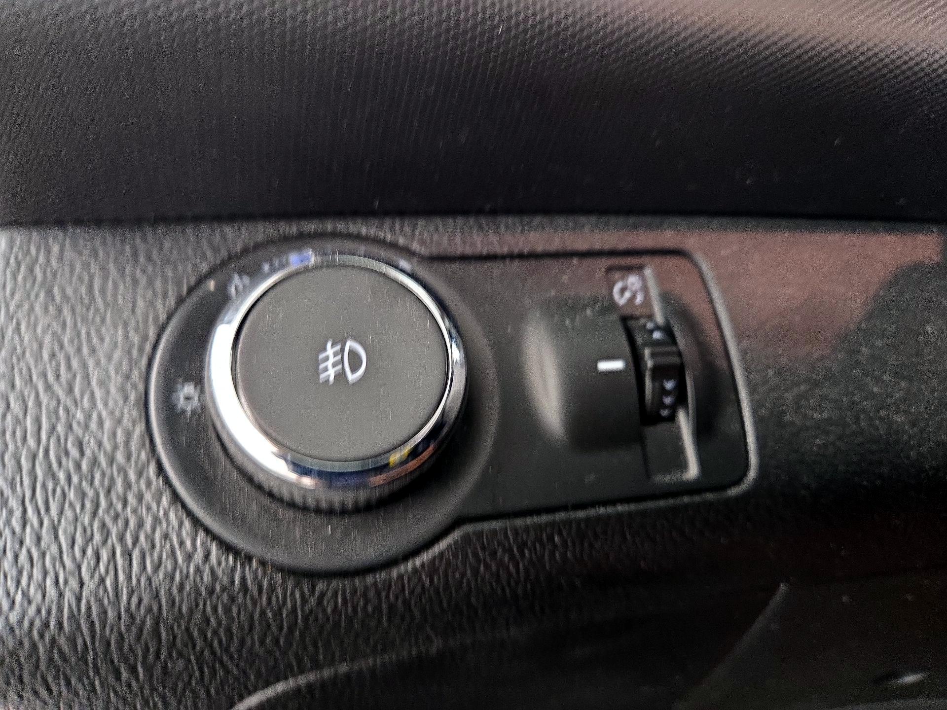 Thumbnail: 2020 Chevrolet Sonic - 13