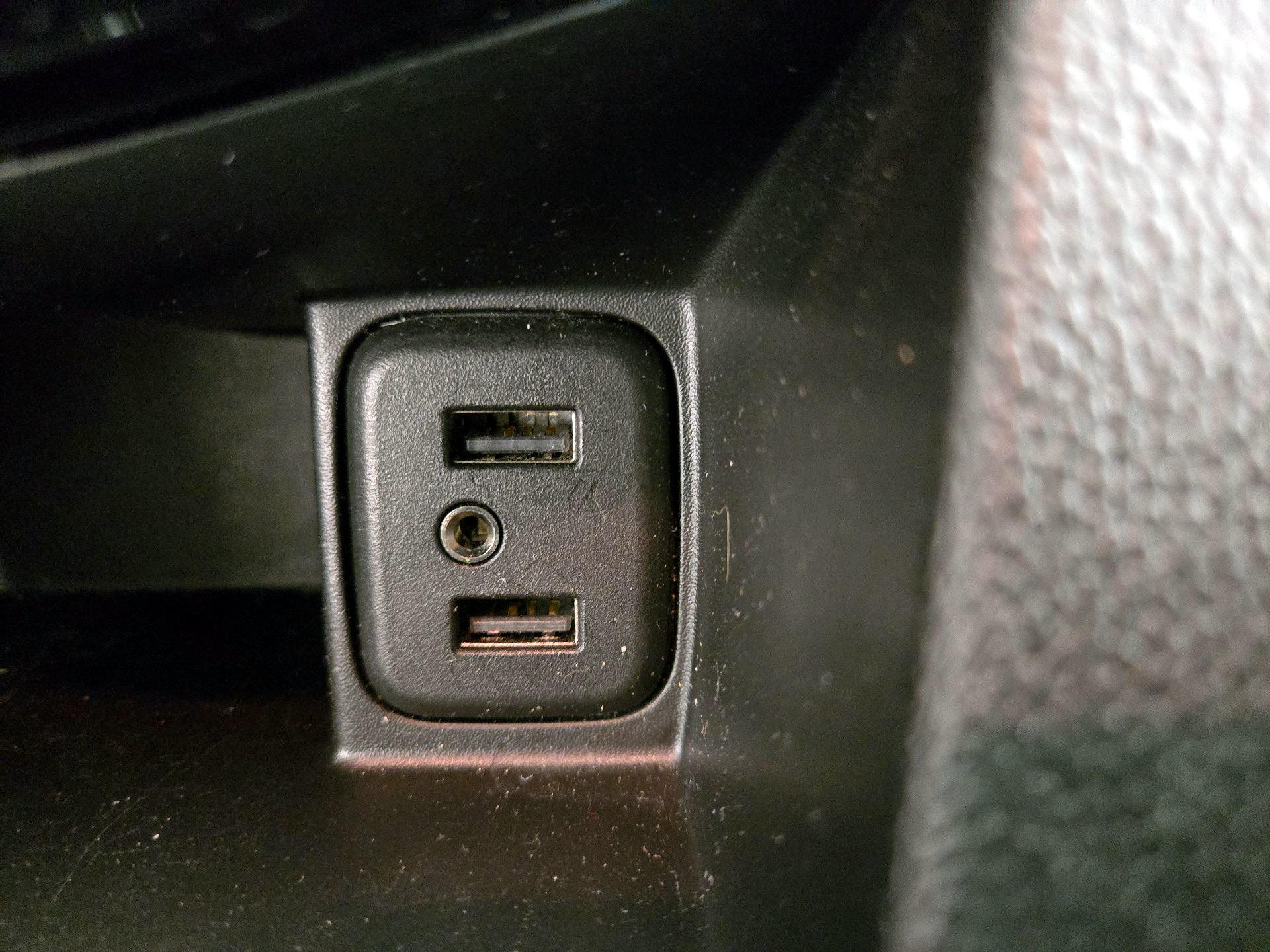 Thumbnail: 2020 Chevrolet Sonic - 18