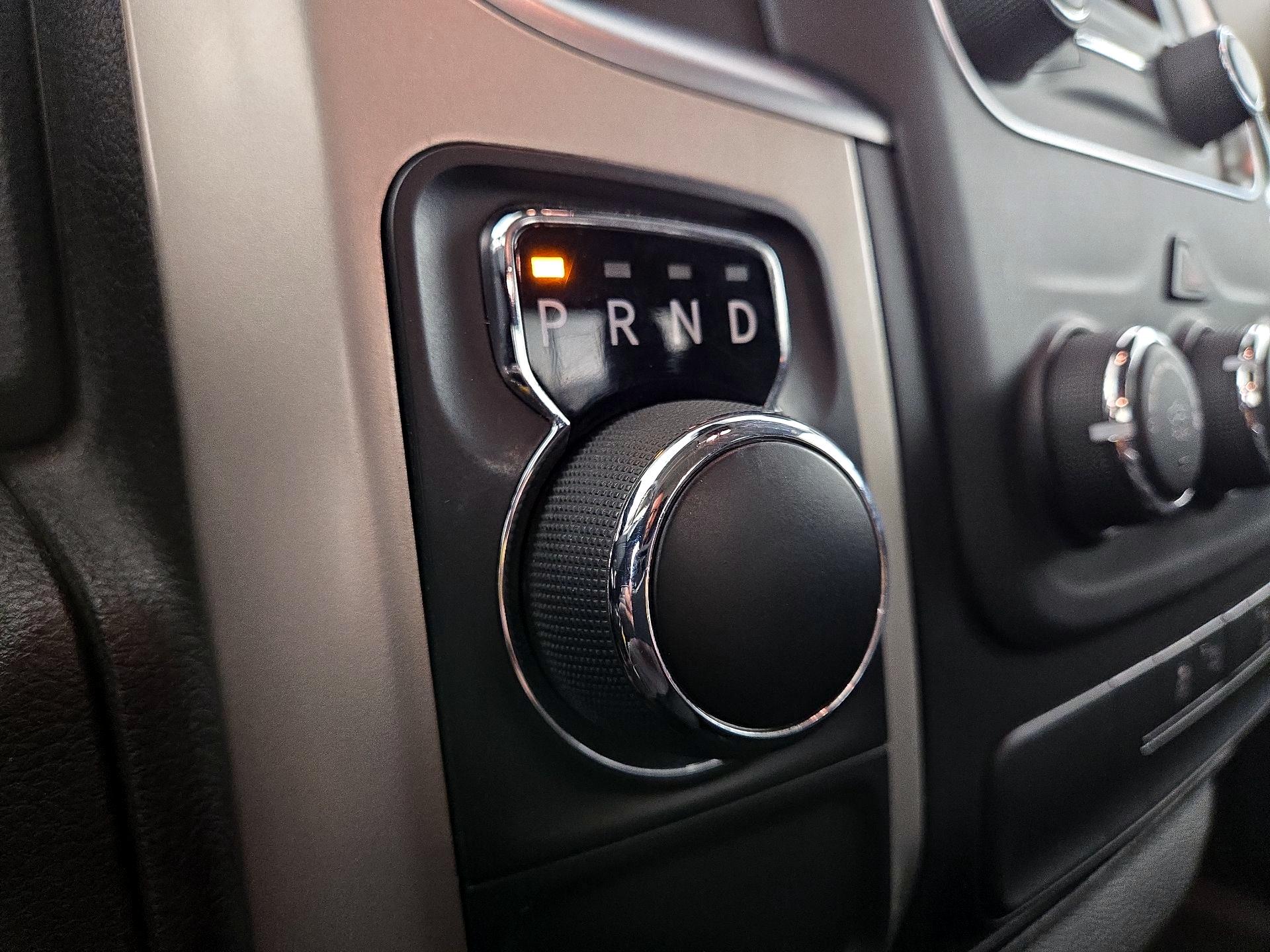 Thumbnail: 2020 RAM 1500 Classic - 17