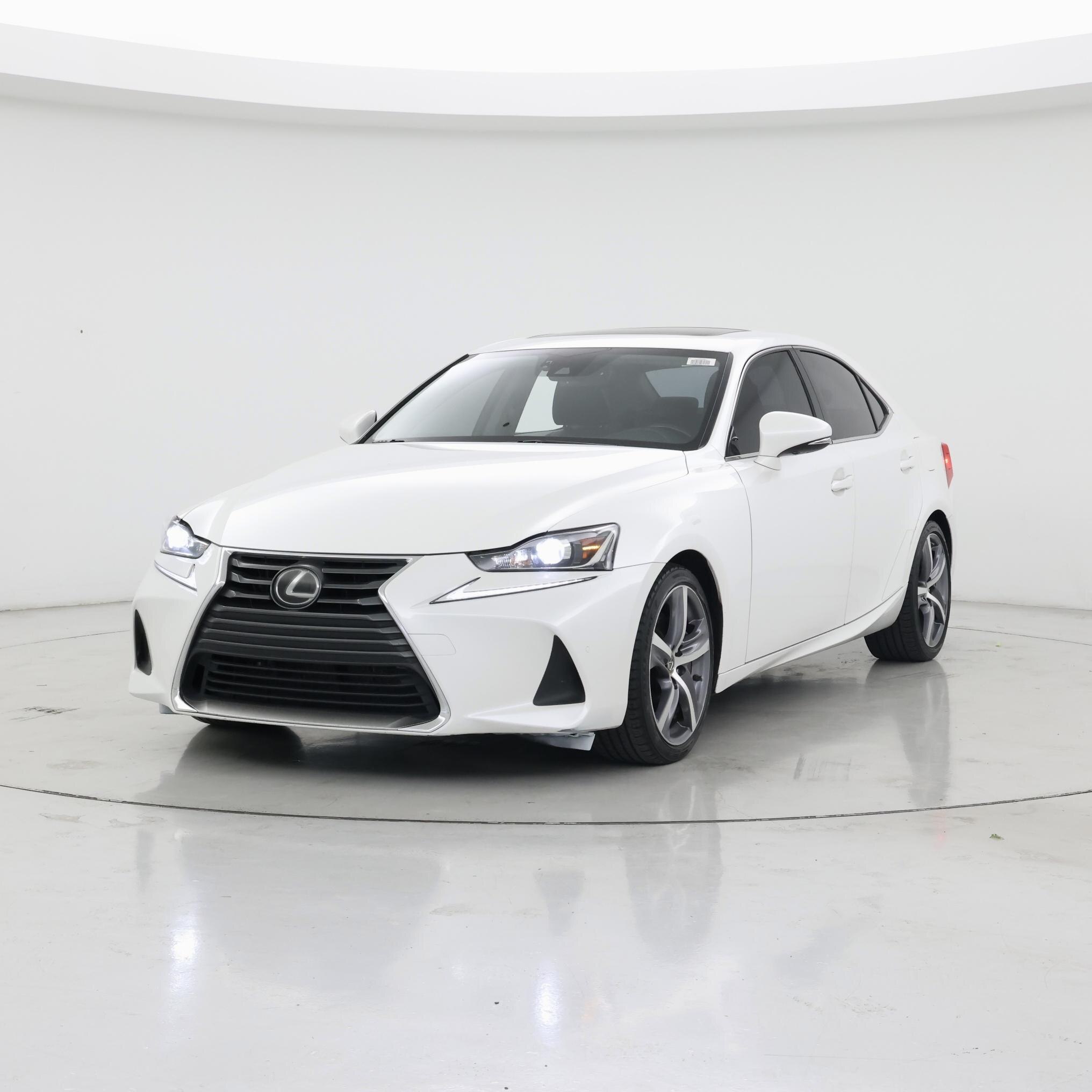 Thumbnail: 2019 Lexus IS - 4