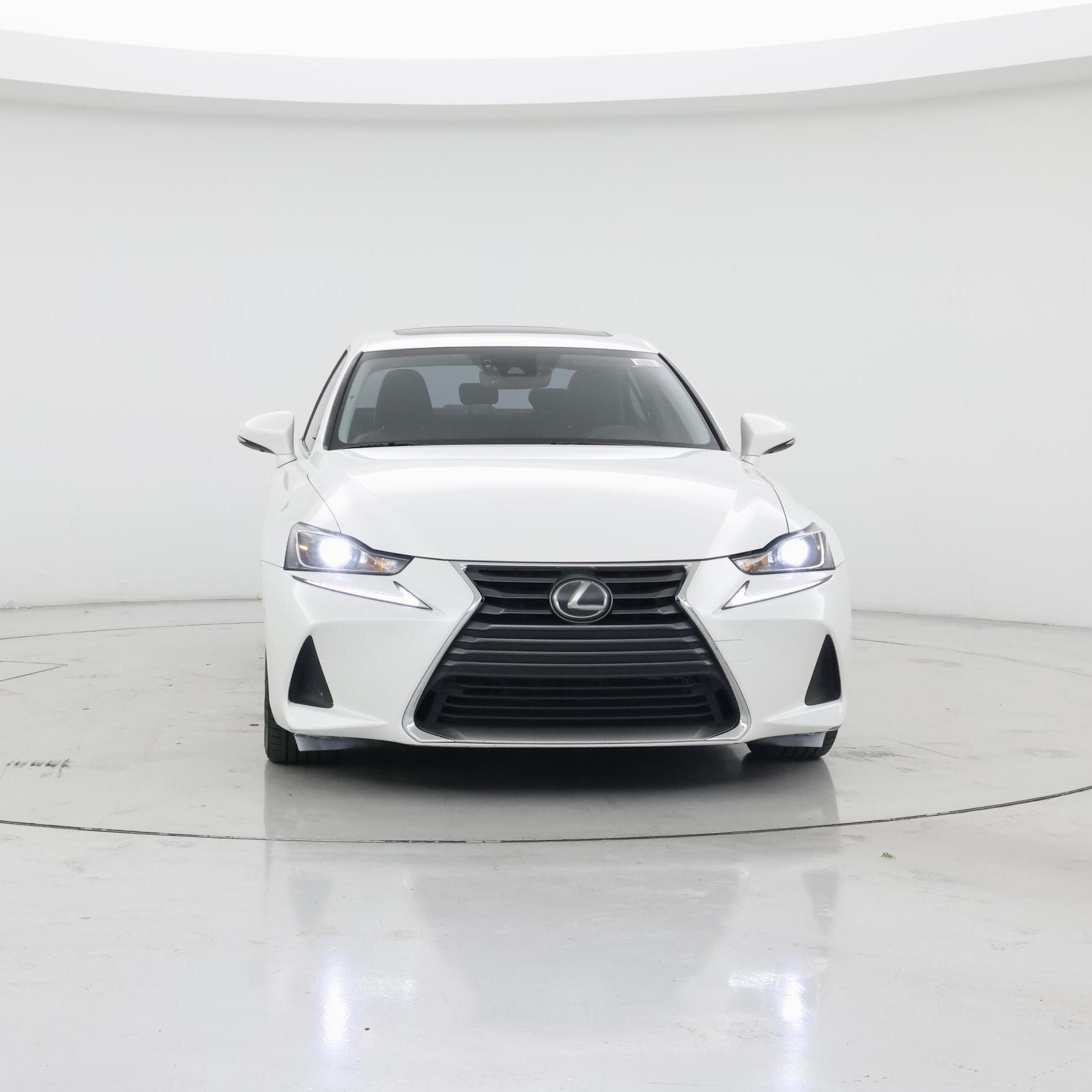 Thumbnail: 2019 Lexus IS - 5