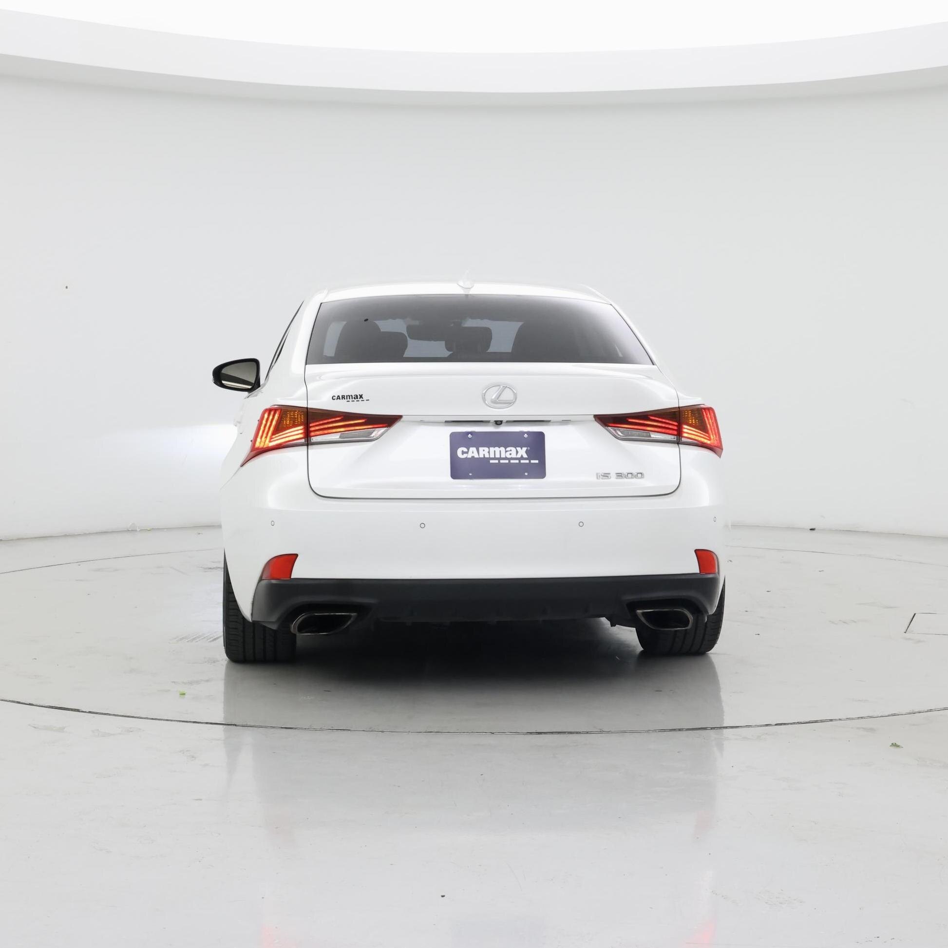 Thumbnail: 2019 Lexus IS - 6