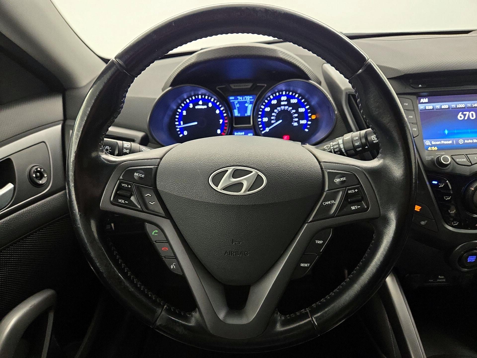 Thumbnail: 2014 Hyundai Veloster - 10