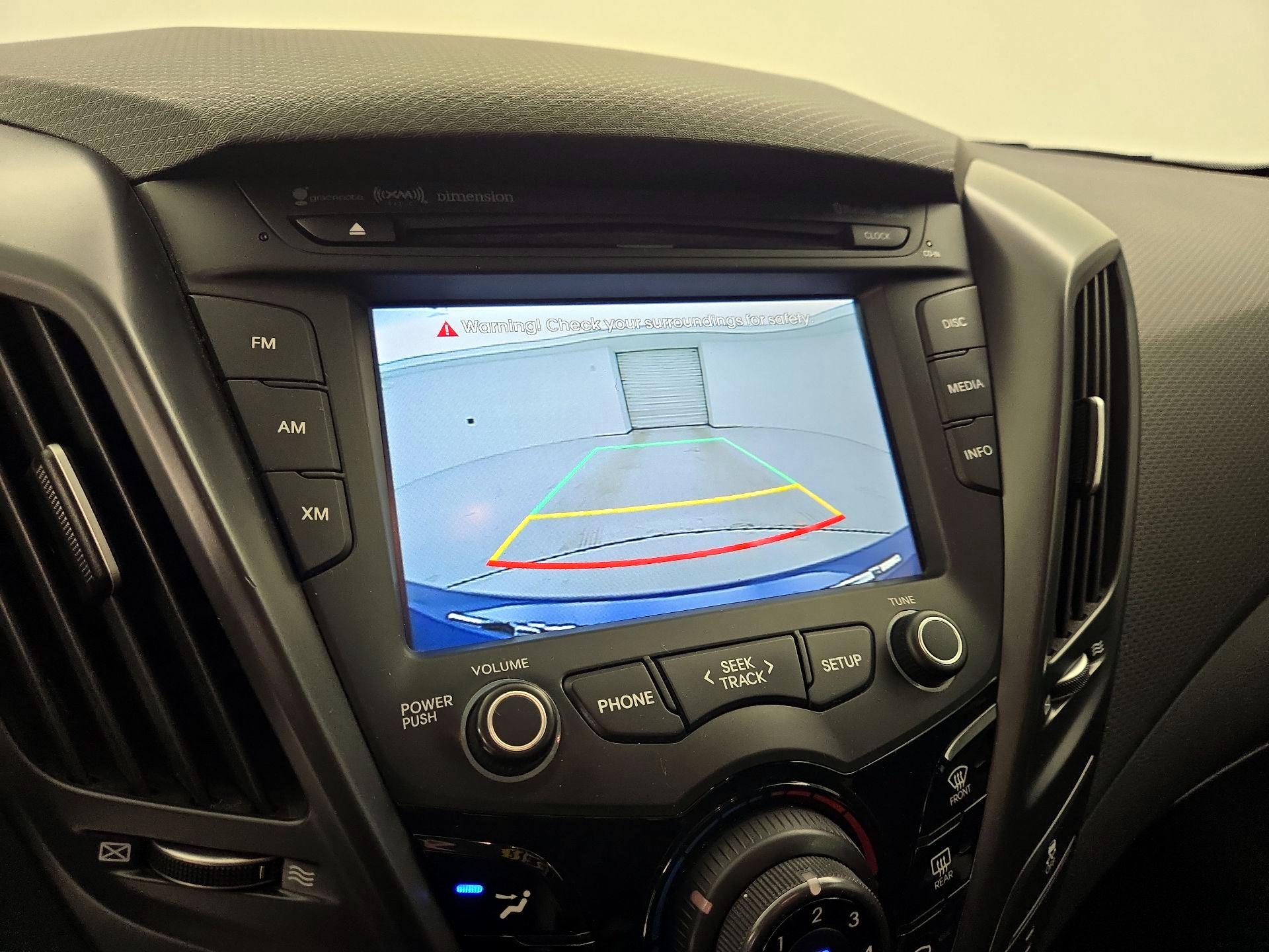 Thumbnail: 2014 Hyundai Veloster - 14