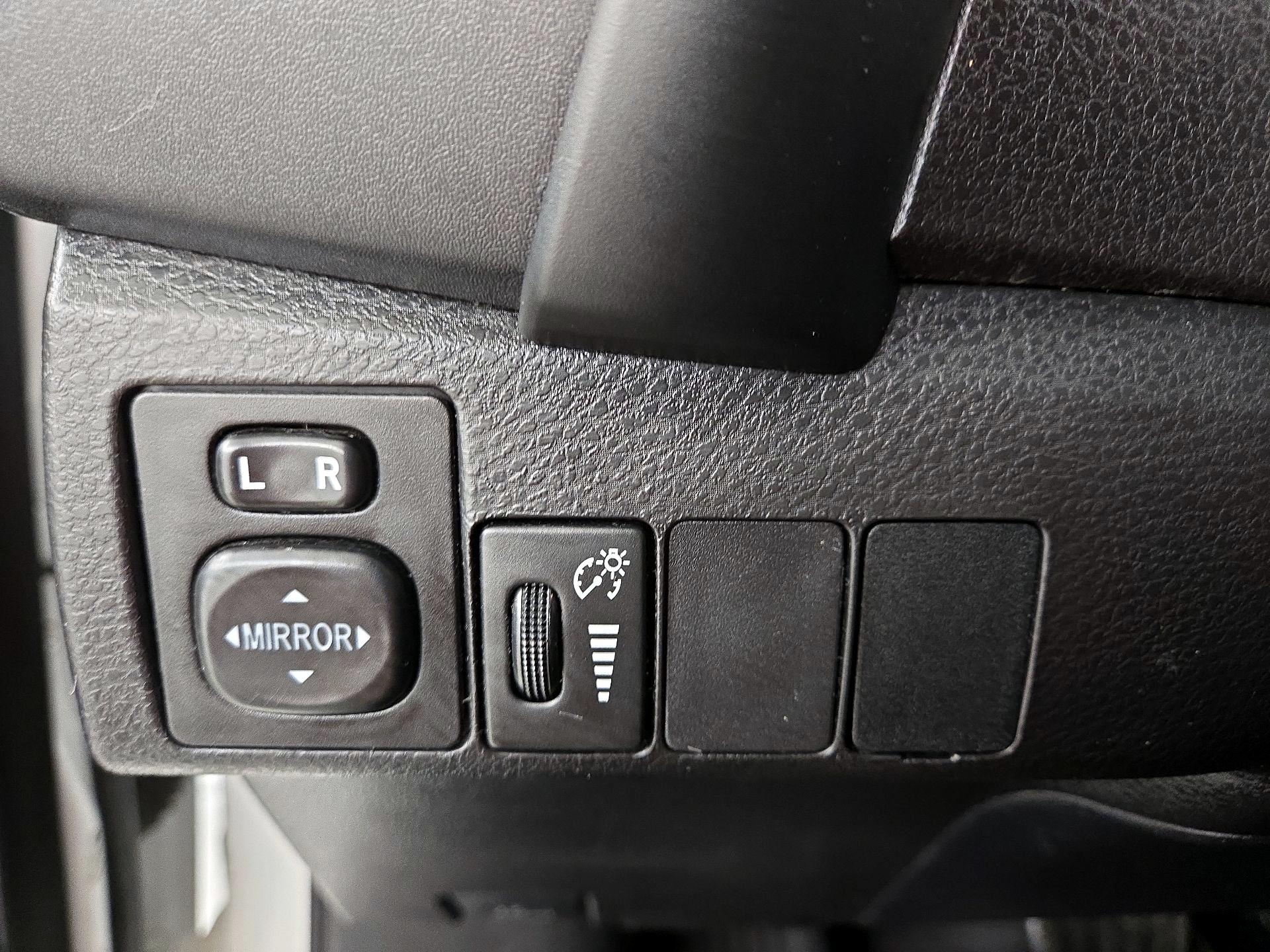 Thumbnail: 2018 Toyota Corolla - 13