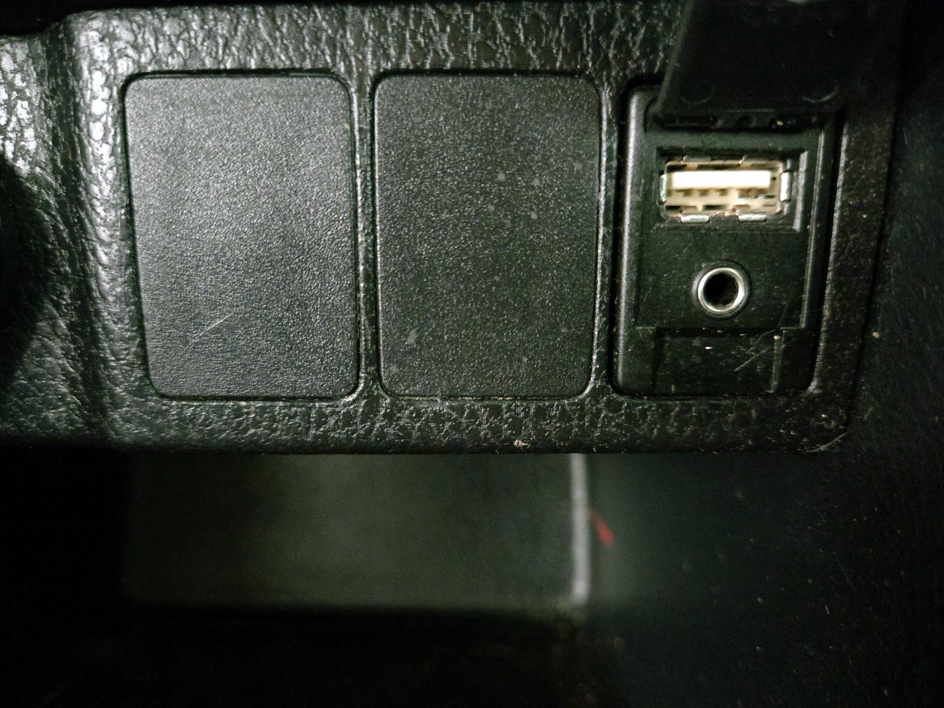 Thumbnail: 2018 Toyota Corolla - 18