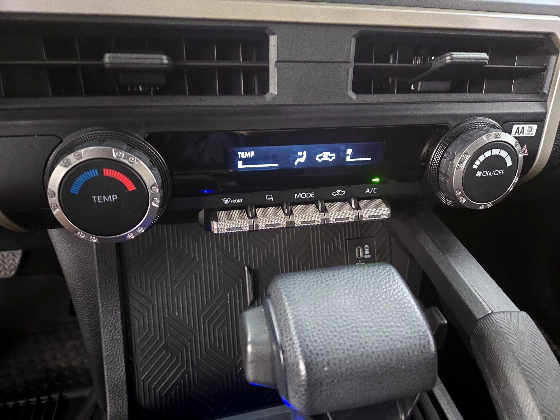 Thumbnail: 2024 Toyota Tacoma - 16