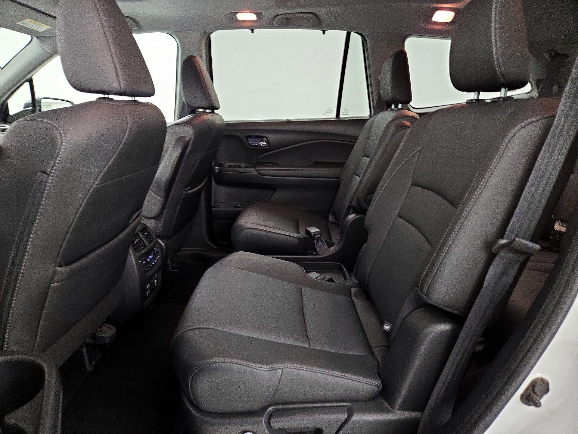 Thumbnail: 2021 Honda Pilot - 19