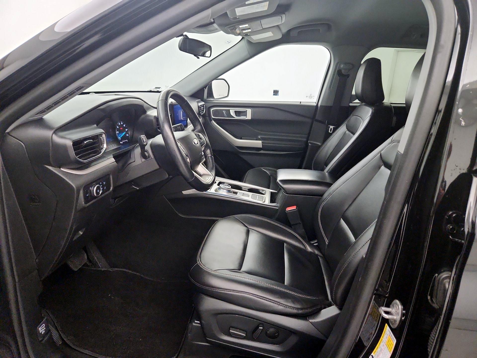 Thumbnail: 2023 Ford Explorer - 11