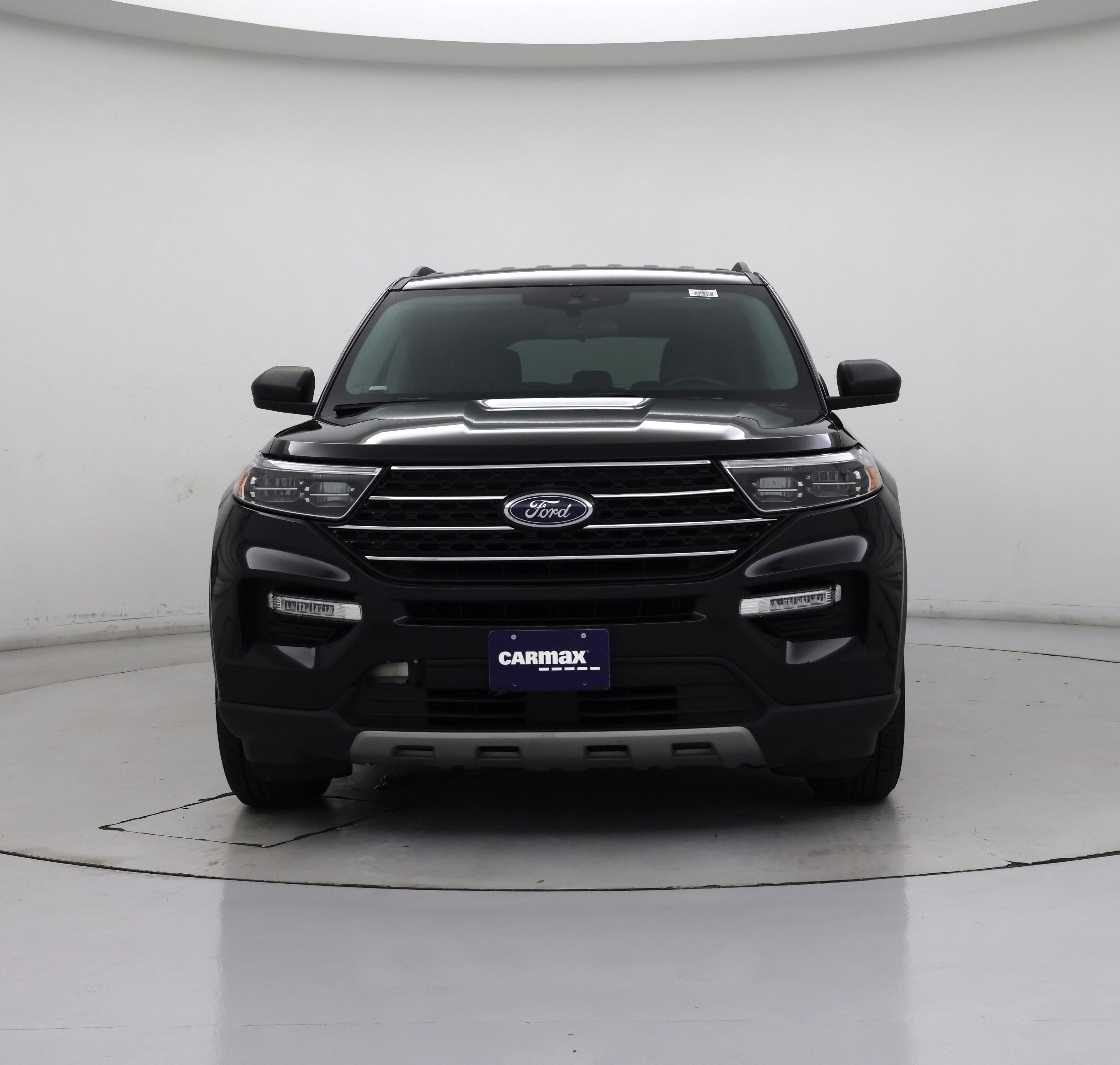 Thumbnail: 2023 Ford Explorer - 5