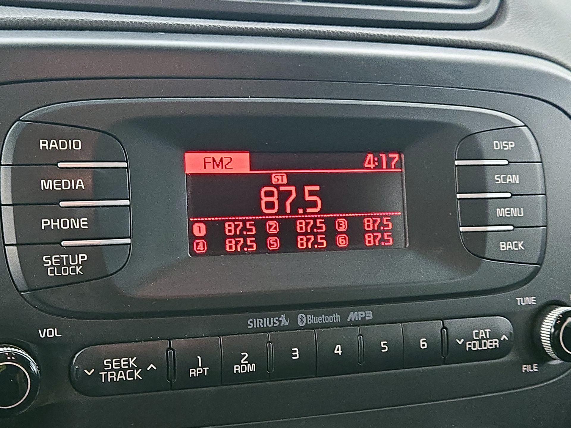 Thumbnail: 2015 Kia Soul - 14