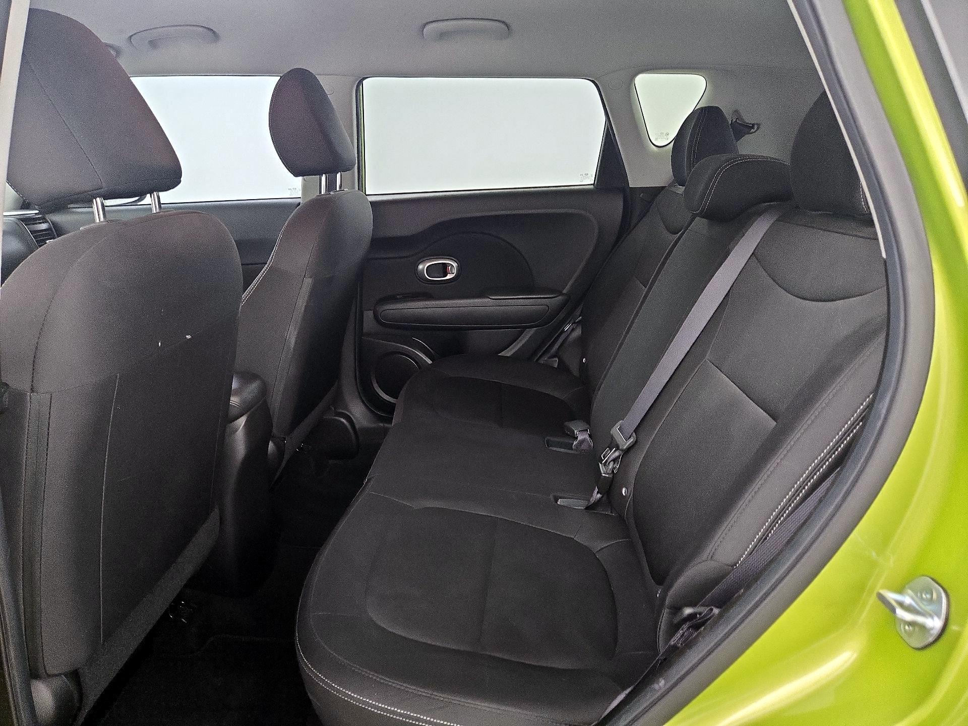 Thumbnail: 2015 Kia Soul - 18