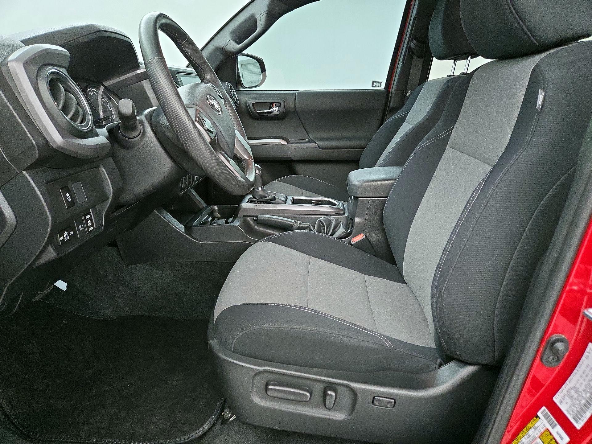 Thumbnail: 2023 Toyota Tacoma - 11