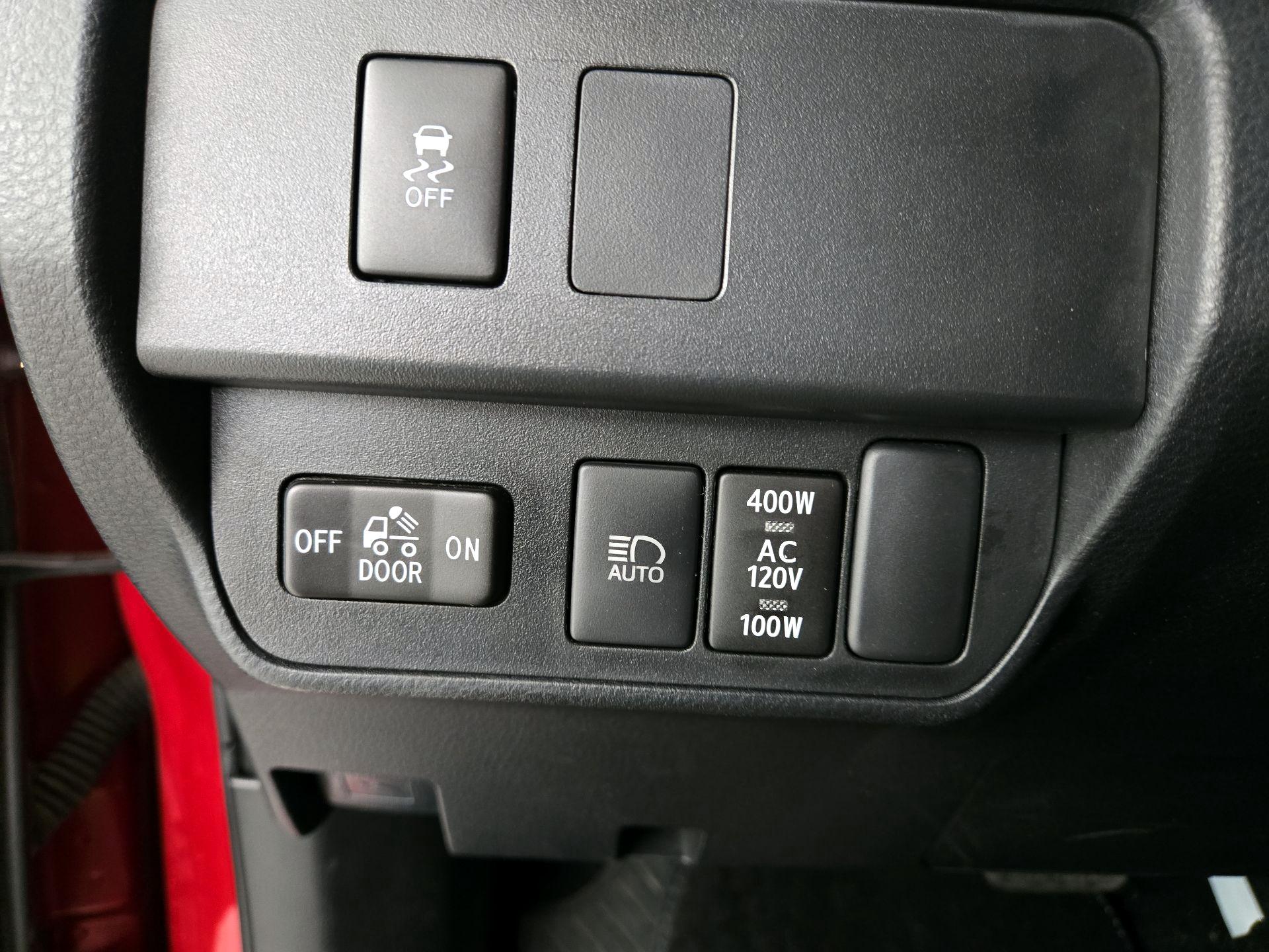 Thumbnail: 2023 Toyota Tacoma - 13