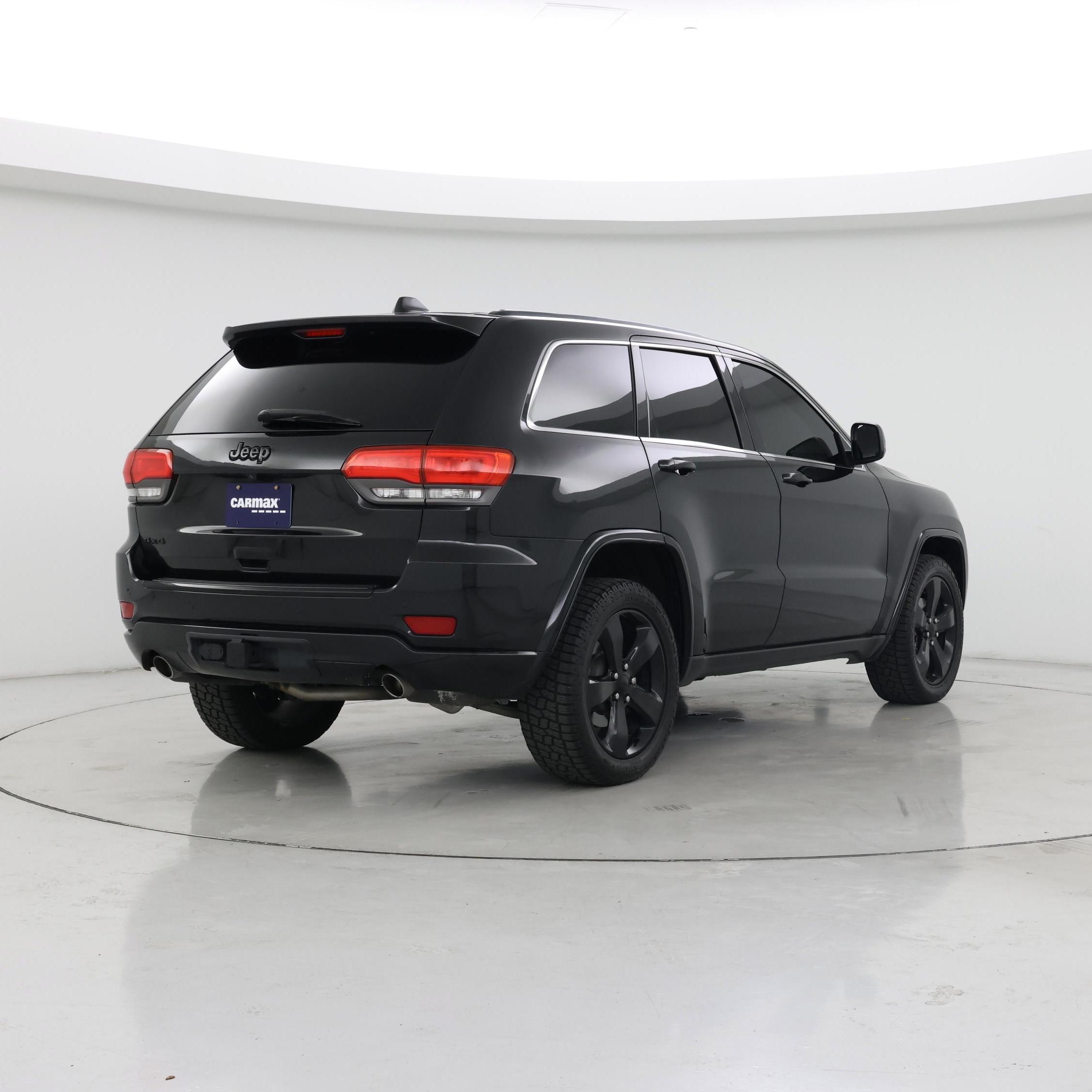 Thumbnail: 2015 Jeep Grand Cherokee - 8