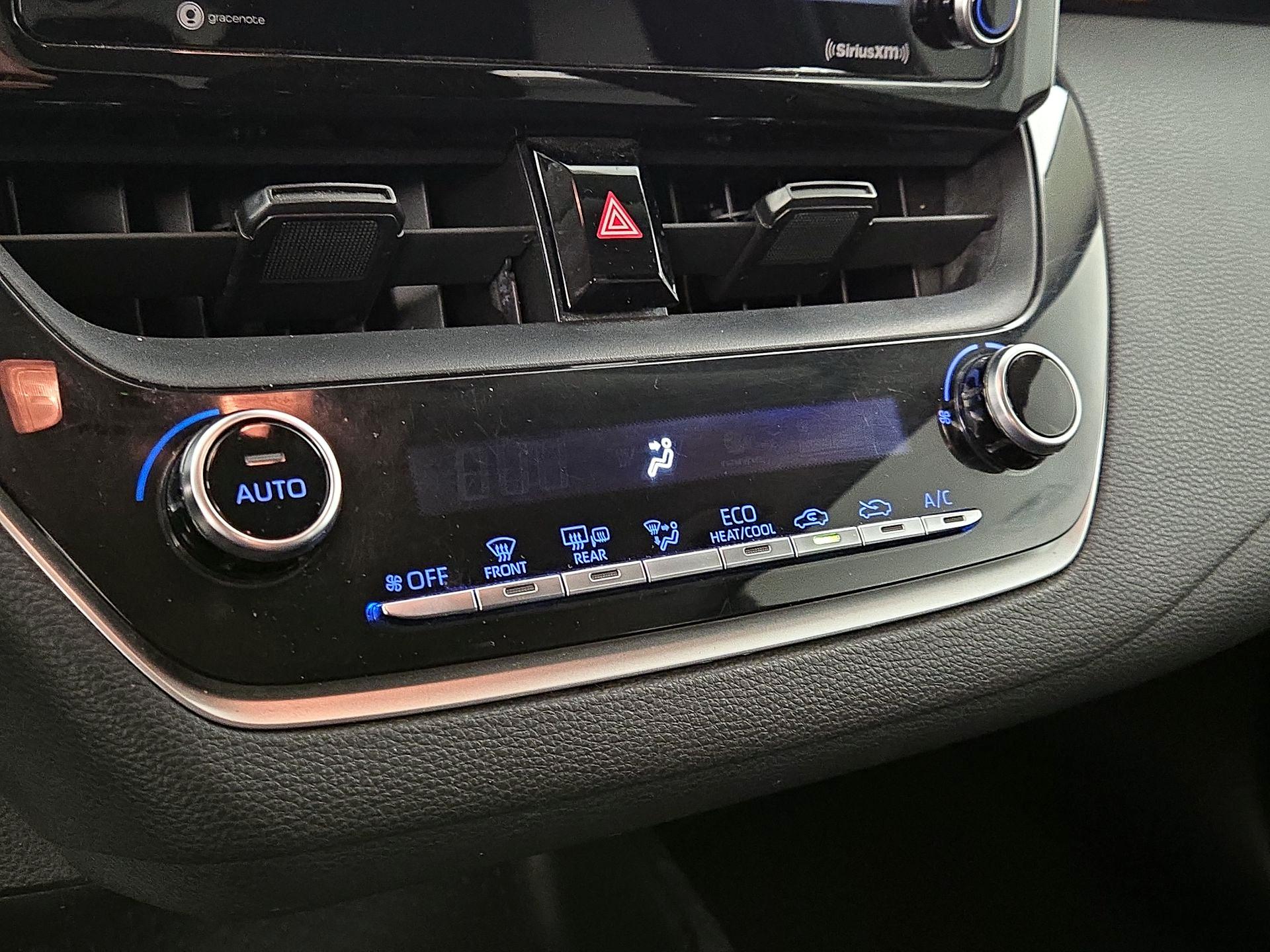 Thumbnail: 2021 Toyota Corolla - 16