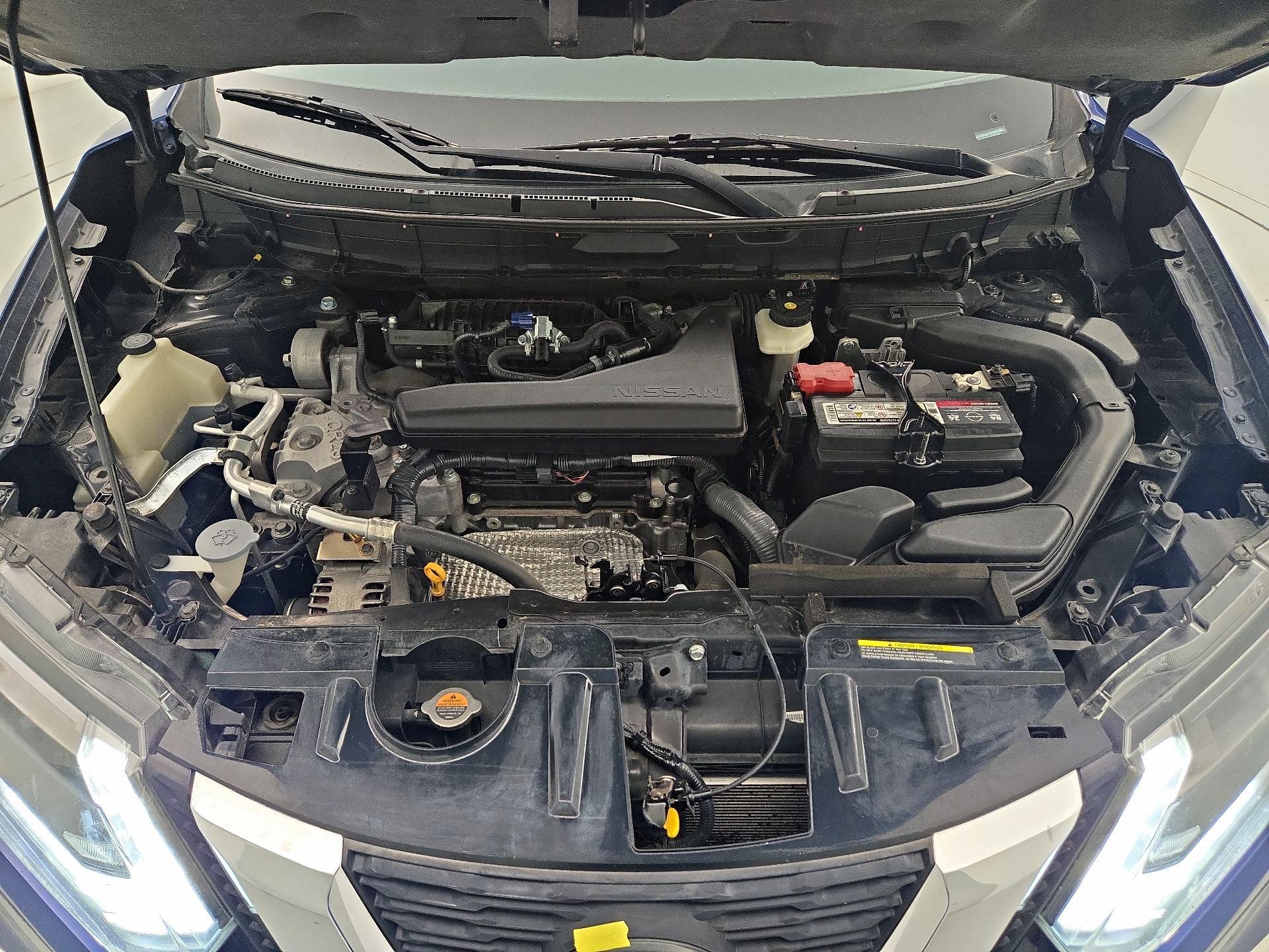 Thumbnail: 2019 Nissan Rogue - 18
