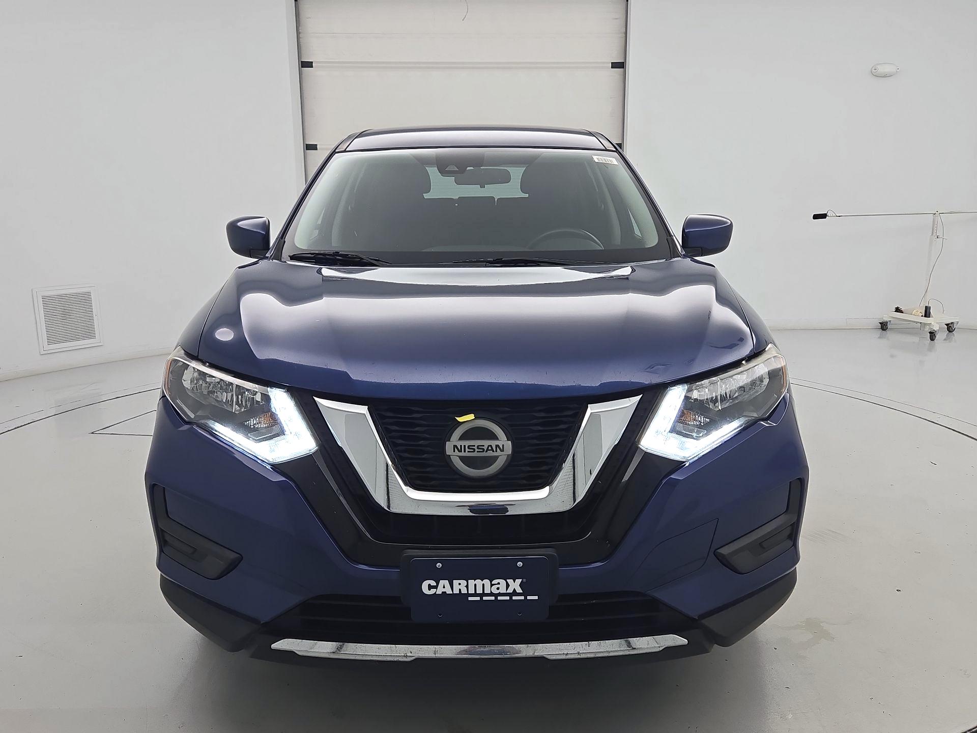 Thumbnail: 2019 Nissan Rogue - 2