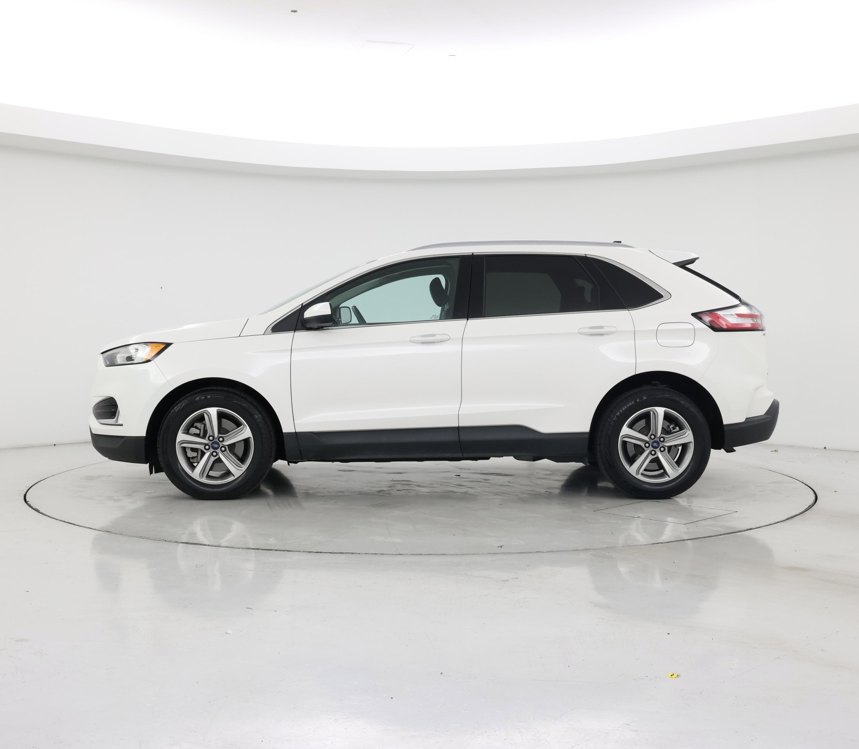 Thumbnail: 2022 Ford Edge - 3