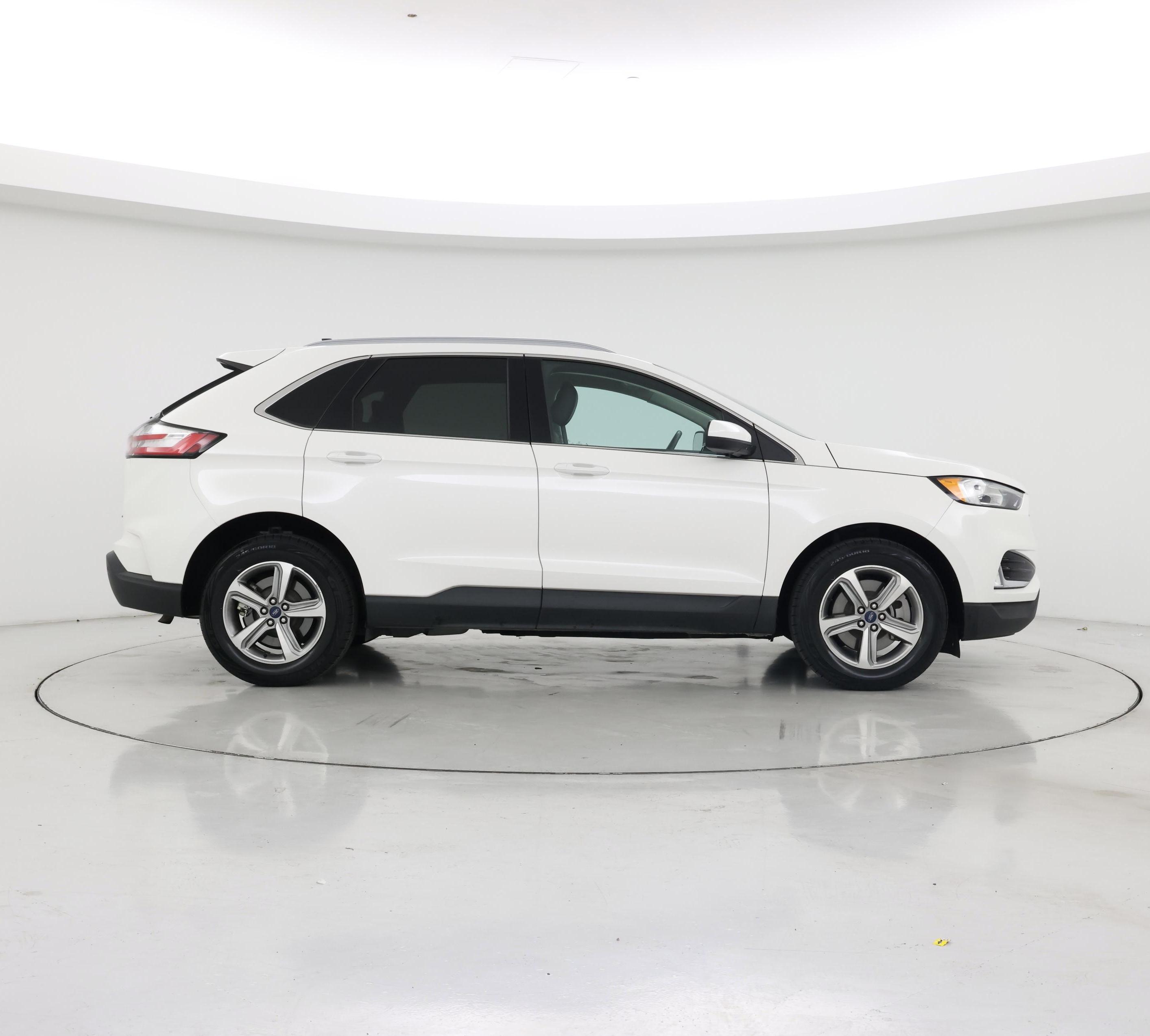 Thumbnail: 2022 Ford Edge - 7