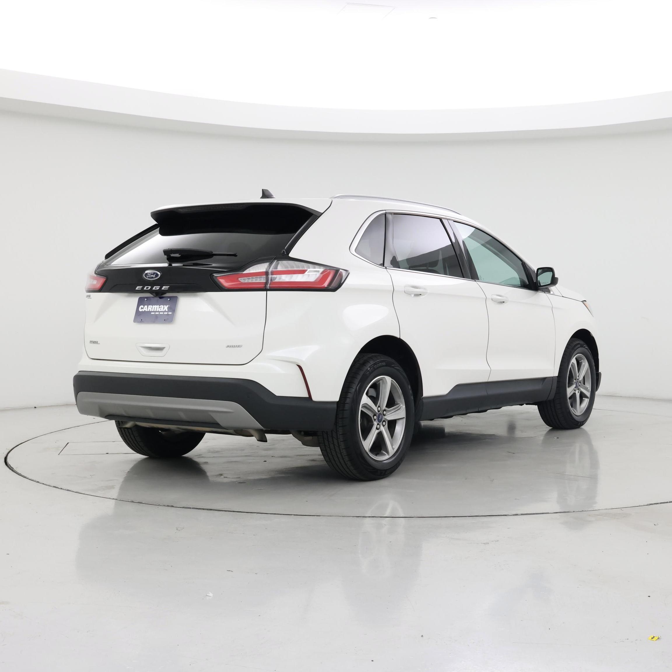 Thumbnail: 2022 Ford Edge - 8