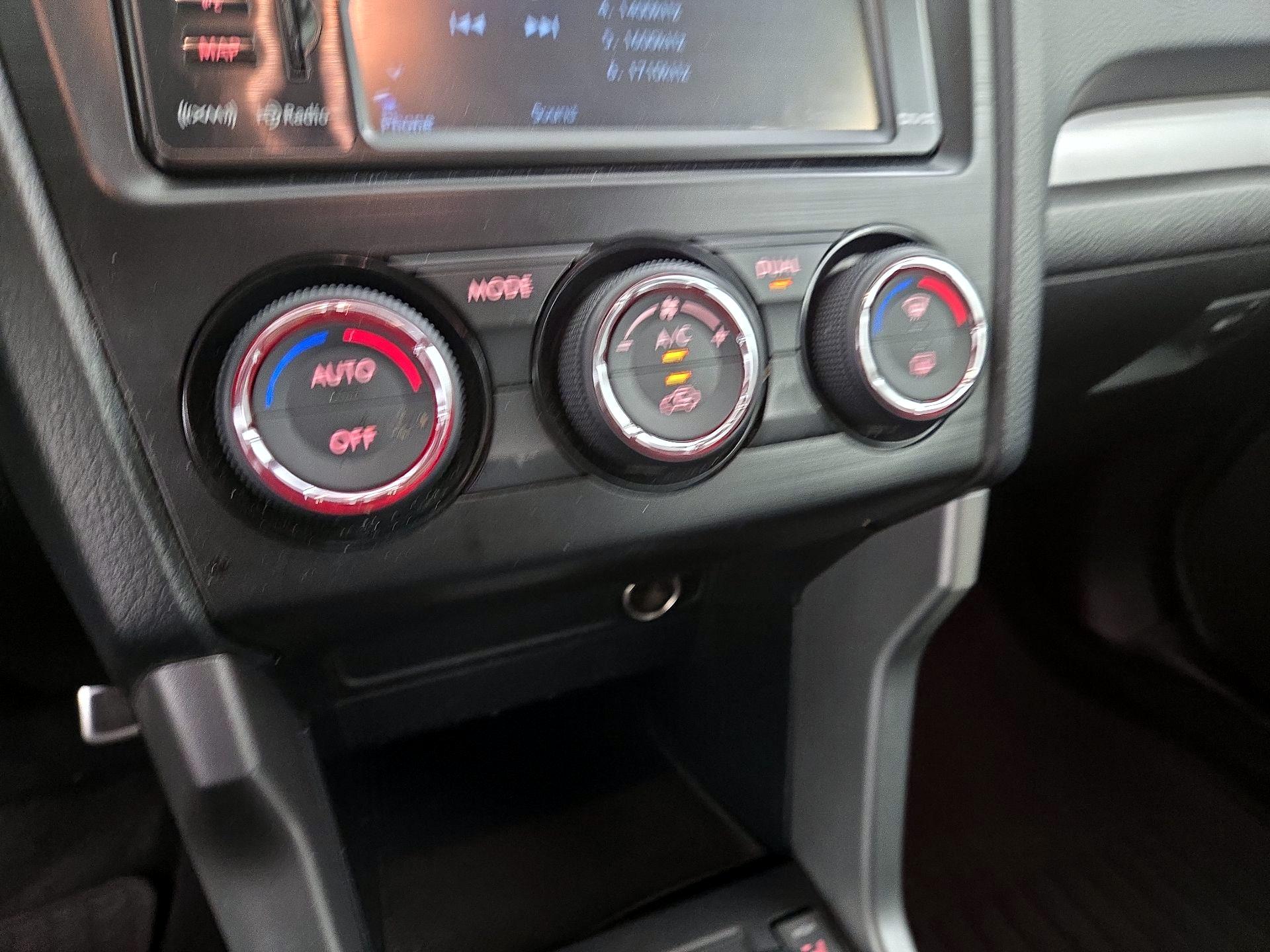 Thumbnail: 2015 Subaru Forester - 16