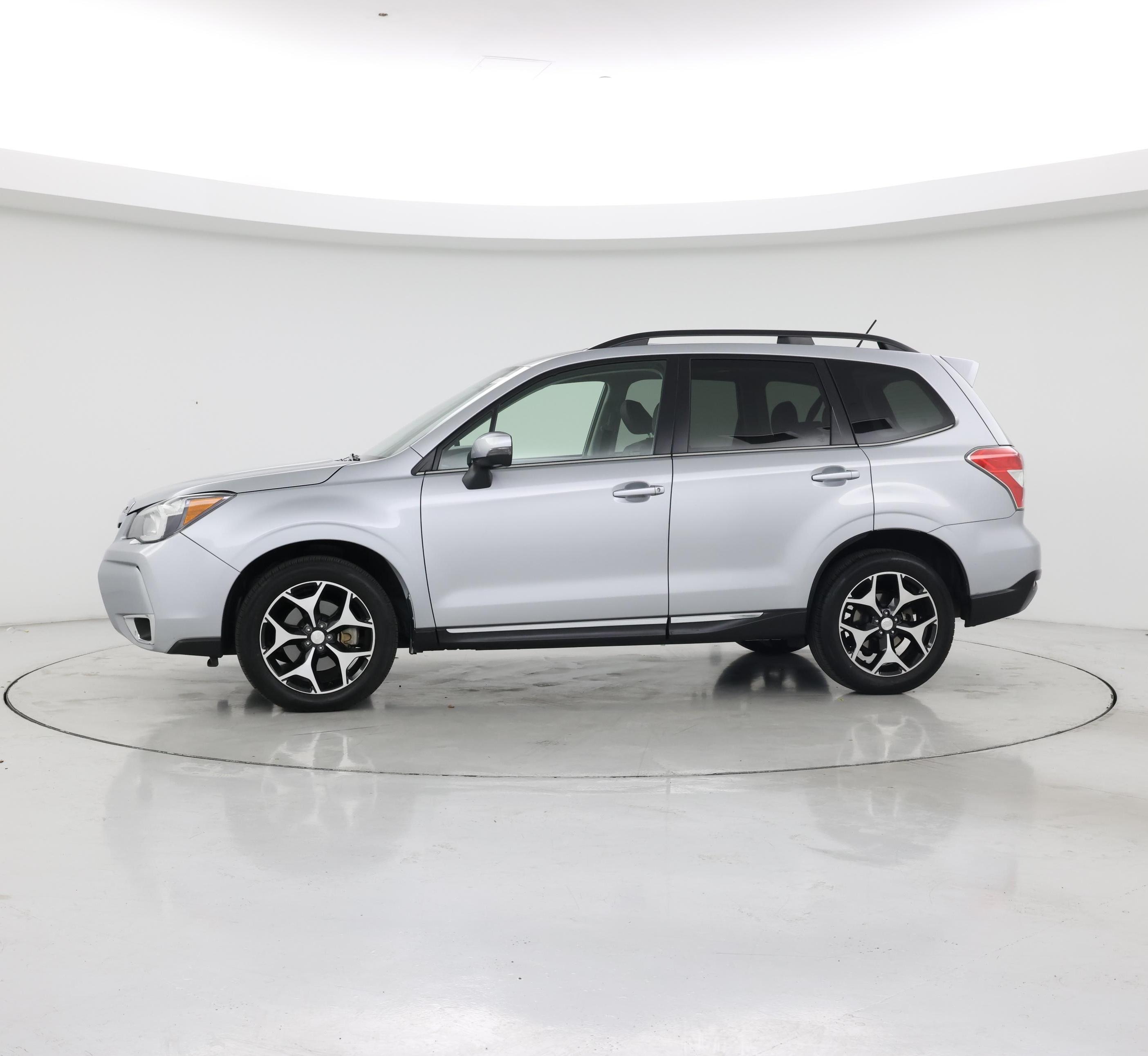 Thumbnail: 2015 Subaru Forester - 3