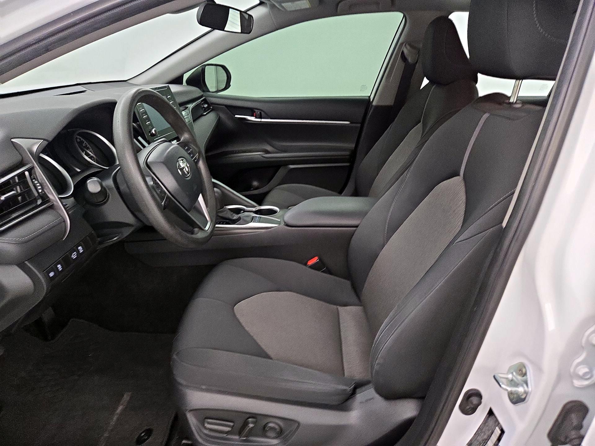 Thumbnail: 2023 Toyota Camry - 11